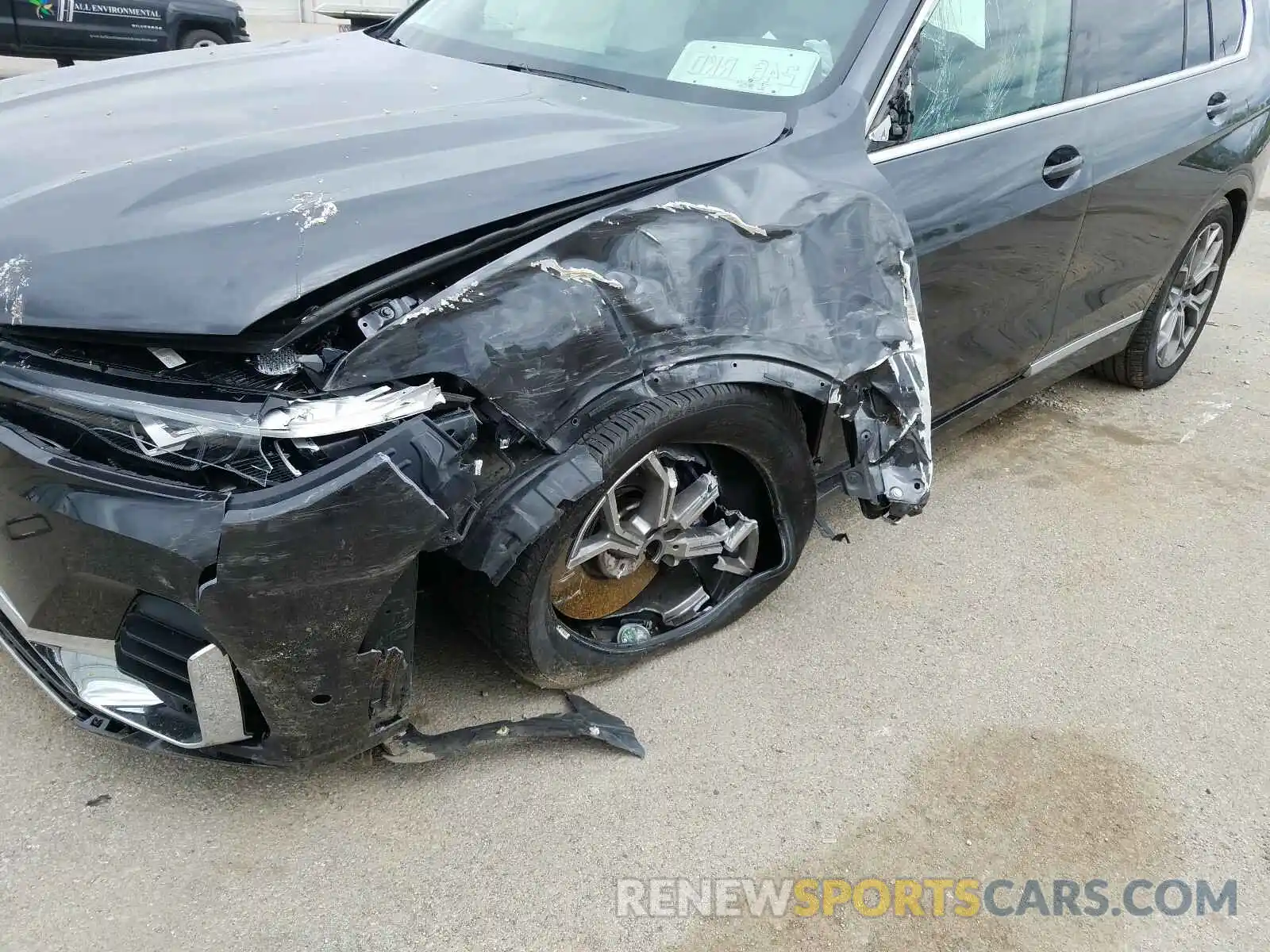 9 Photograph of a damaged car 5UXCW2C52KL088421 BMW X7 XDRIVE4 2019