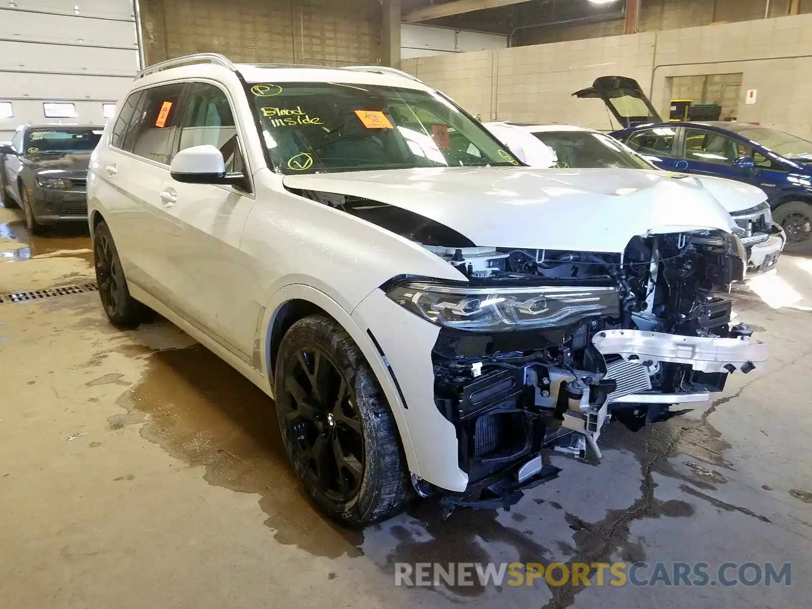 1 Photograph of a damaged car 5UXCW2C00L9A00701 BMW X7 XDRIVE4 2020