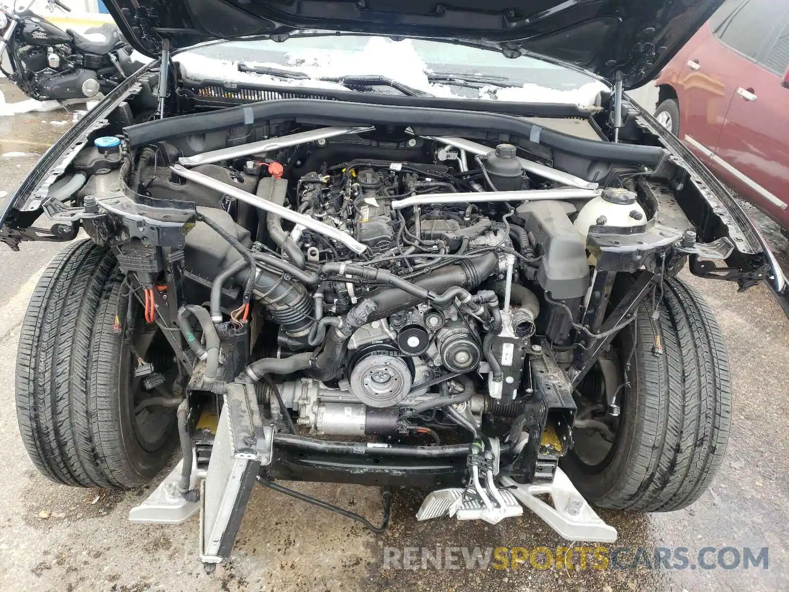 7 Photograph of a damaged car 5UXCW2C01L9A02232 BMW X7 XDRIVE4 2020