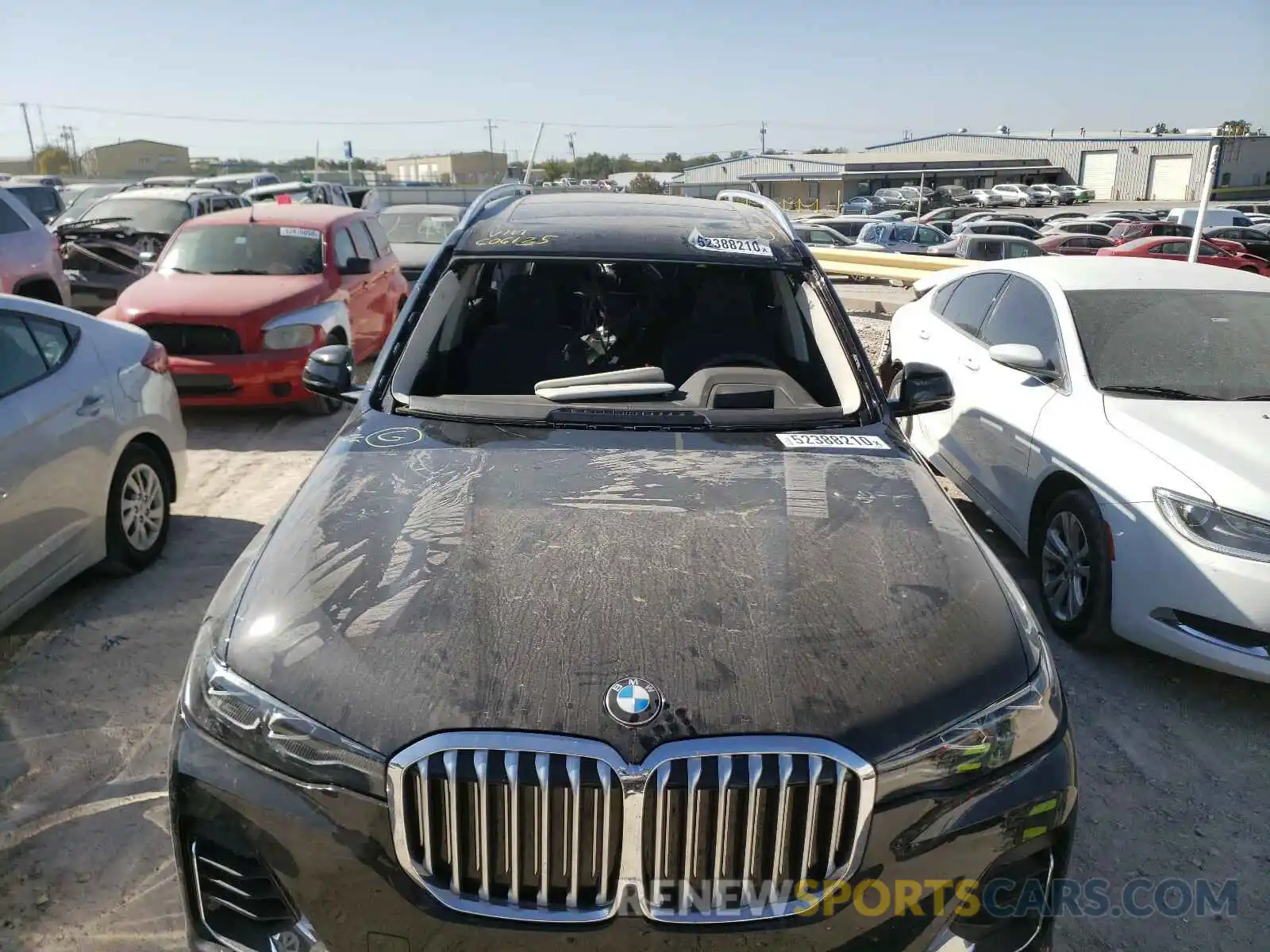 9 Photograph of a damaged car 5UXCW2C01L9C06125 BMW X7 XDRIVE4 2020