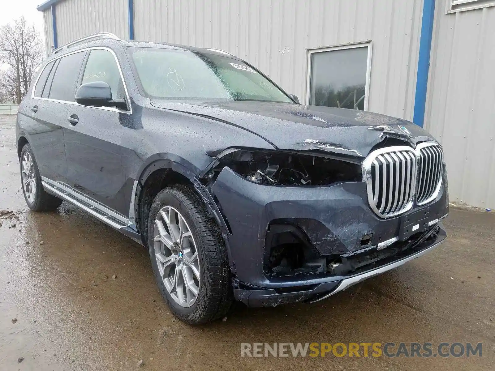 1 Photograph of a damaged car 5UXCW2C06L9A03764 BMW X7 XDRIVE4 2020