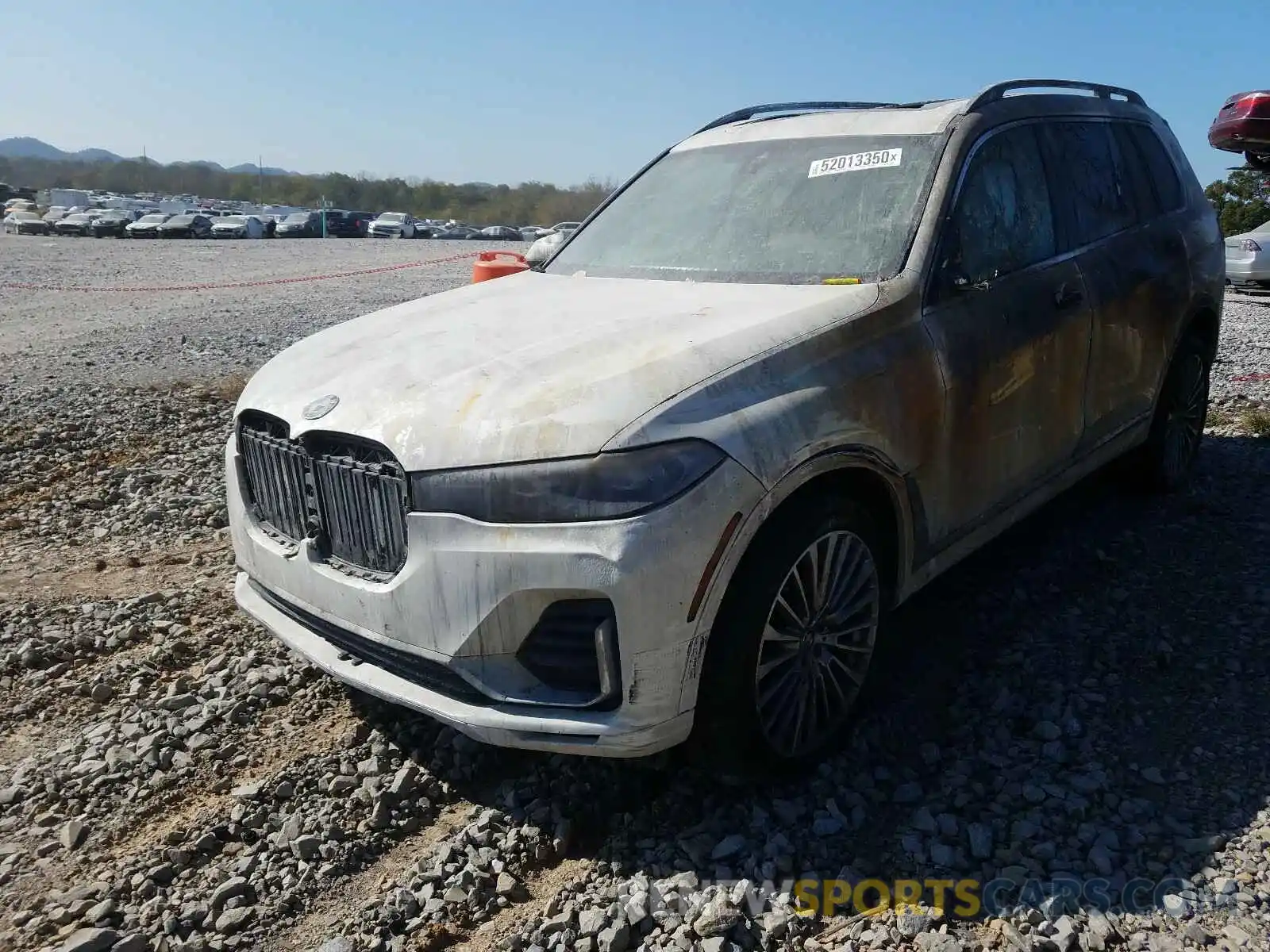 2 Photograph of a damaged car 5UXCW2C0XL9C43254 BMW X7 XDRIVE4 2020