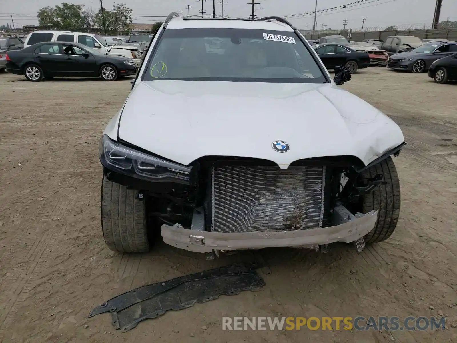 9 Photograph of a damaged car 5UXCX4C52KLS36687 BMW X7 XDRIVE5 2019