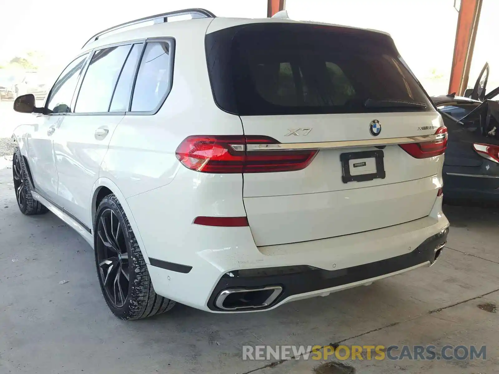 3 Photograph of a damaged car 5UXCX4C55KLS36439 BMW X7 XDRIVE5 2019