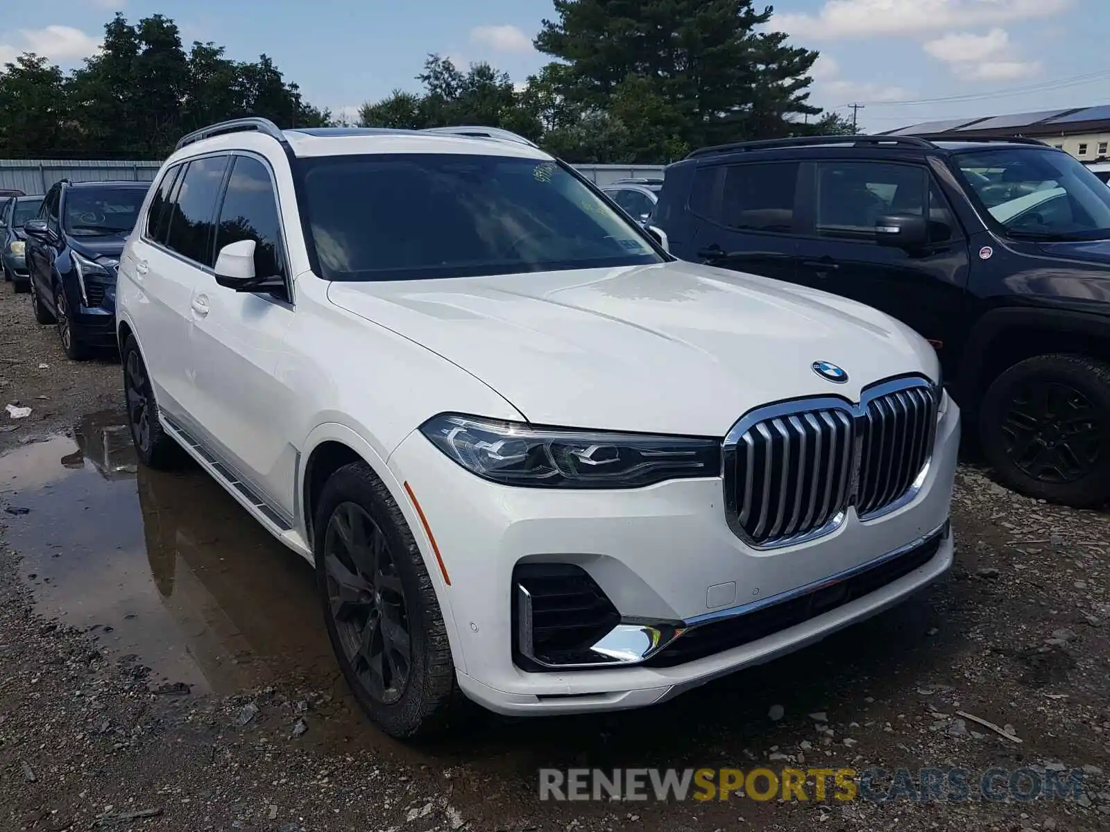 1 Photograph of a damaged car 5UXCX4C55KLS36747 BMW X7 XDRIVE5 2019