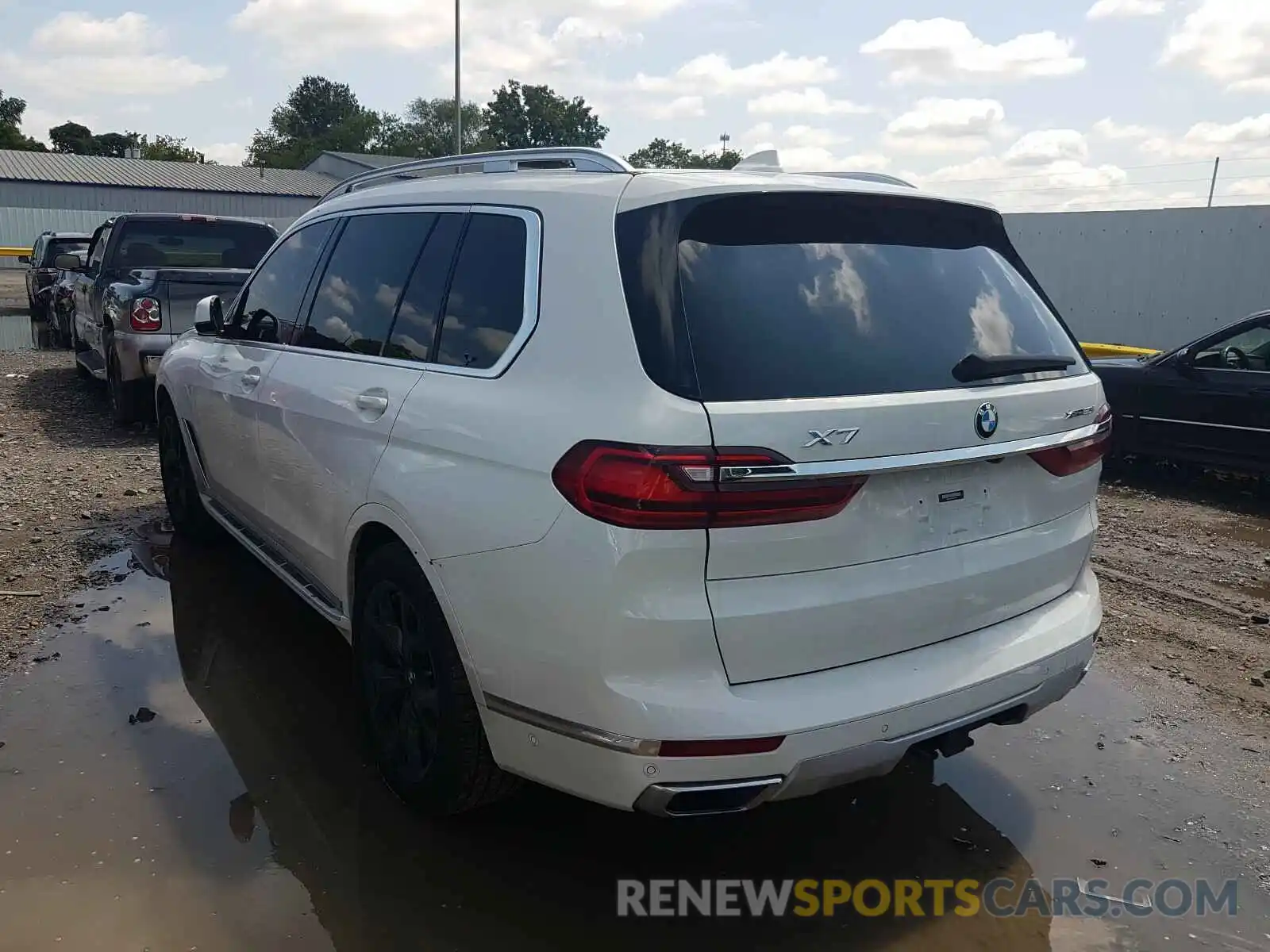 3 Photograph of a damaged car 5UXCX4C55KLS36747 BMW X7 XDRIVE5 2019