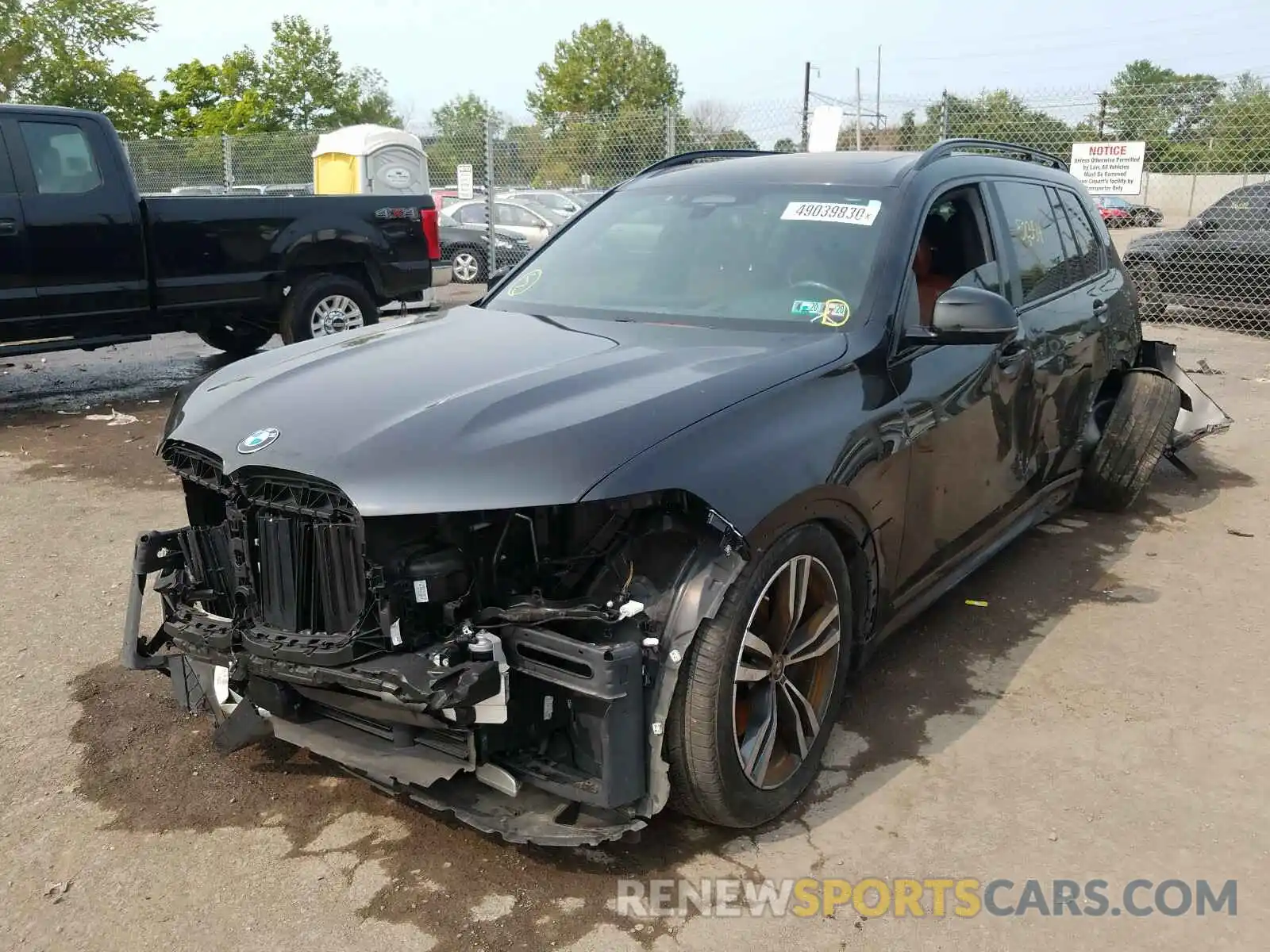 2 Photograph of a damaged car 5UXCX4C57KLB40198 BMW X7 XDRIVE5 2019