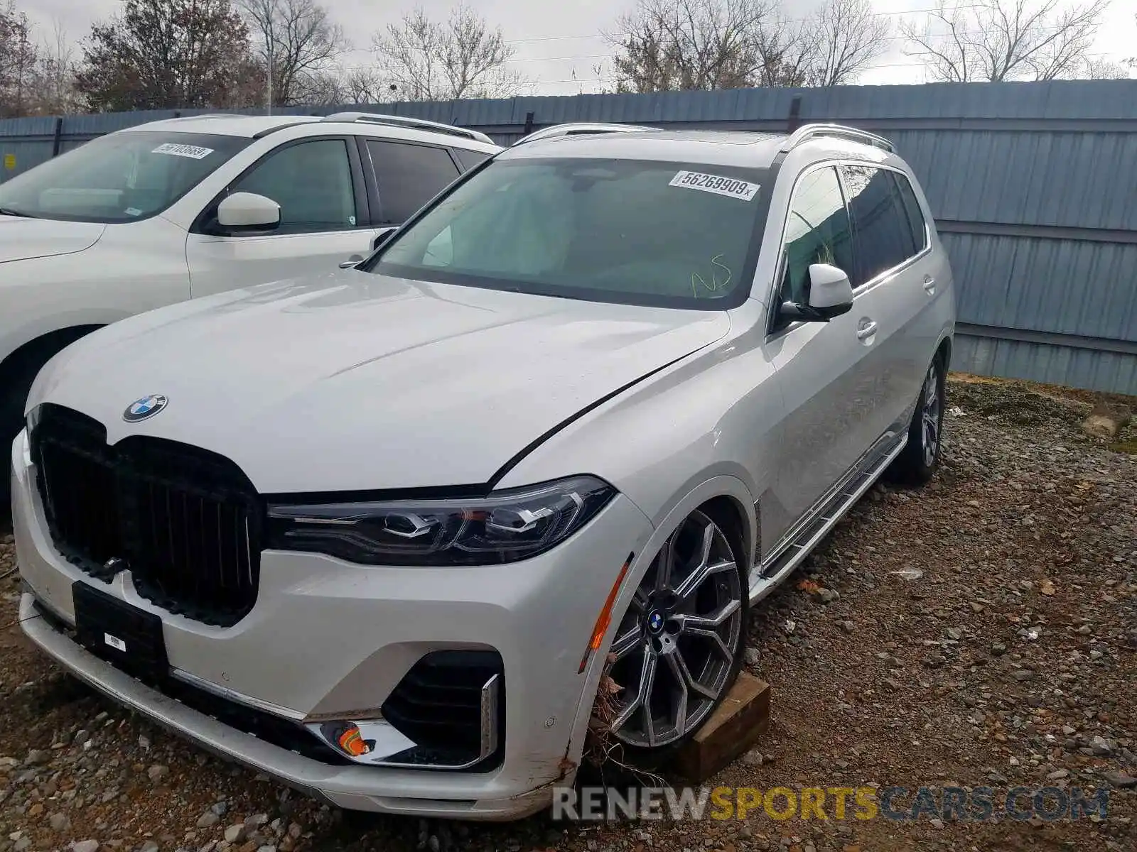 2 Photograph of a damaged car 5UXCX4C58KLS36970 BMW X7 XDRIVE5 2019