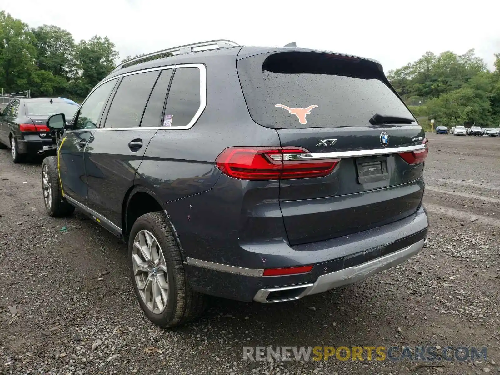 3 Photograph of a damaged car 5UXCX4C5XKLS38347 BMW X7 XDRIVE5 2019