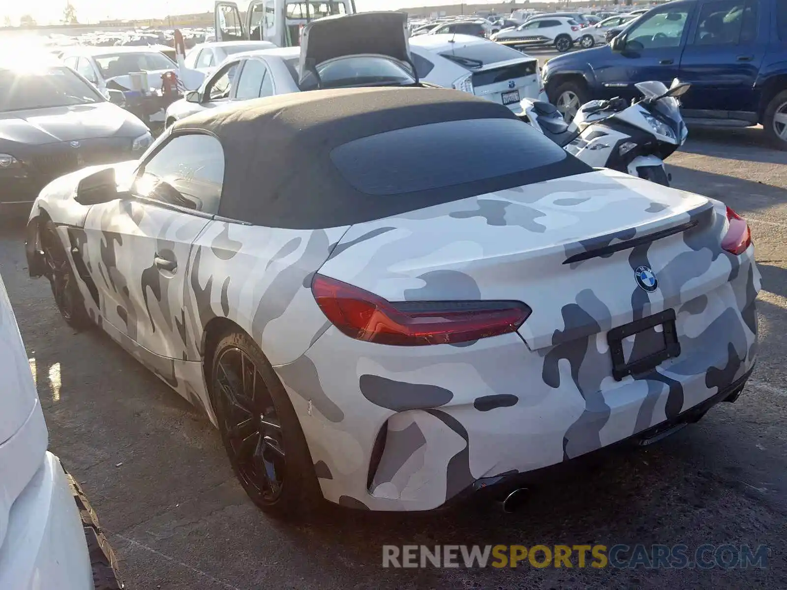 3 Photograph of a damaged car WBAHF3C50KWW30589 BMW Z4 2019