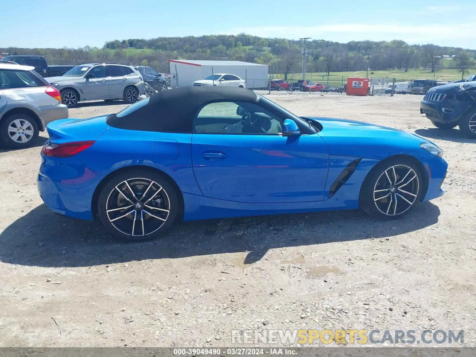 13 Photograph of a damaged car WBAHF3C52KWW22459 BMW Z4 2019