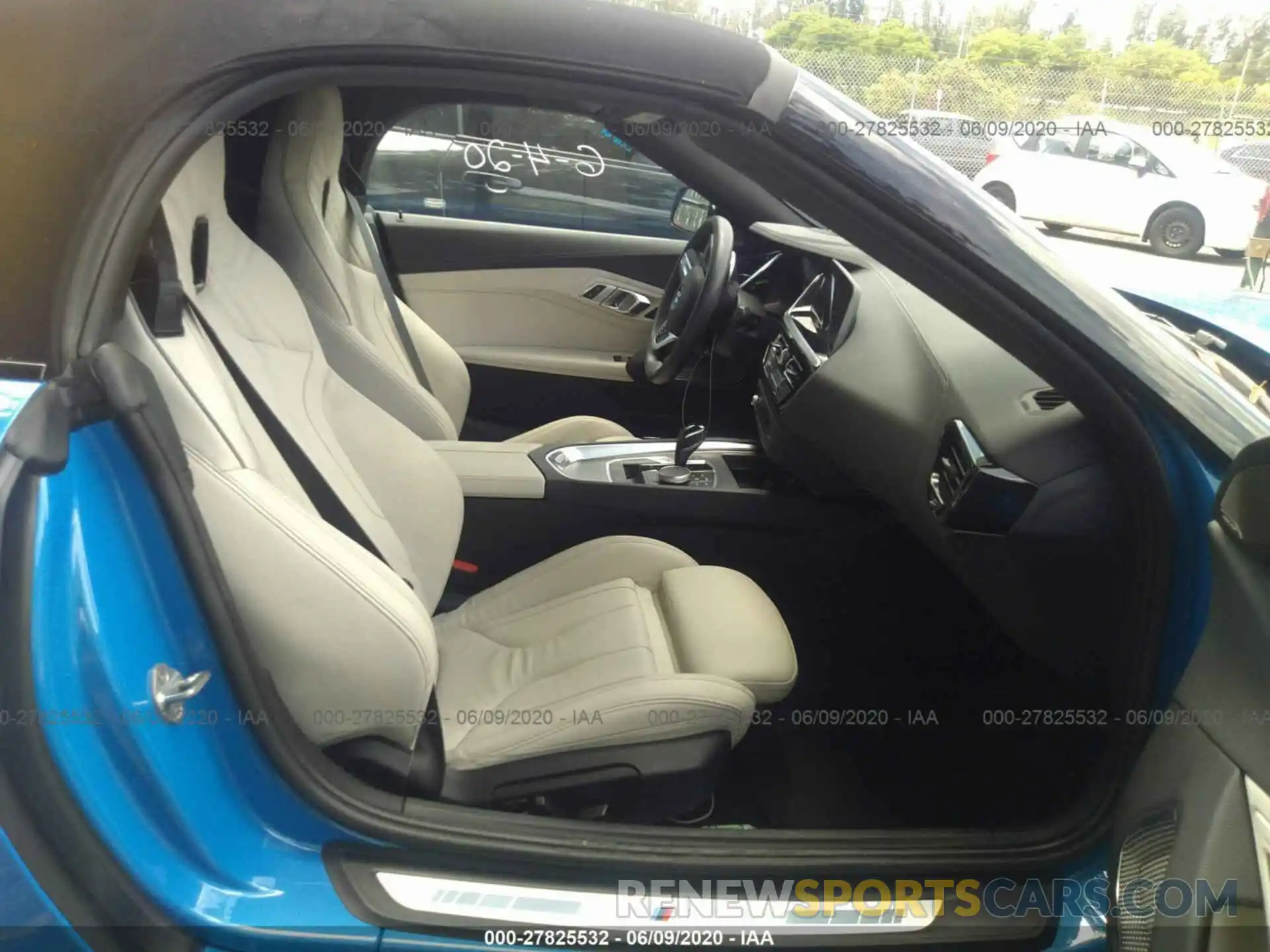 5 Photograph of a damaged car WBAHF3C54KWW15237 BMW Z4 2019