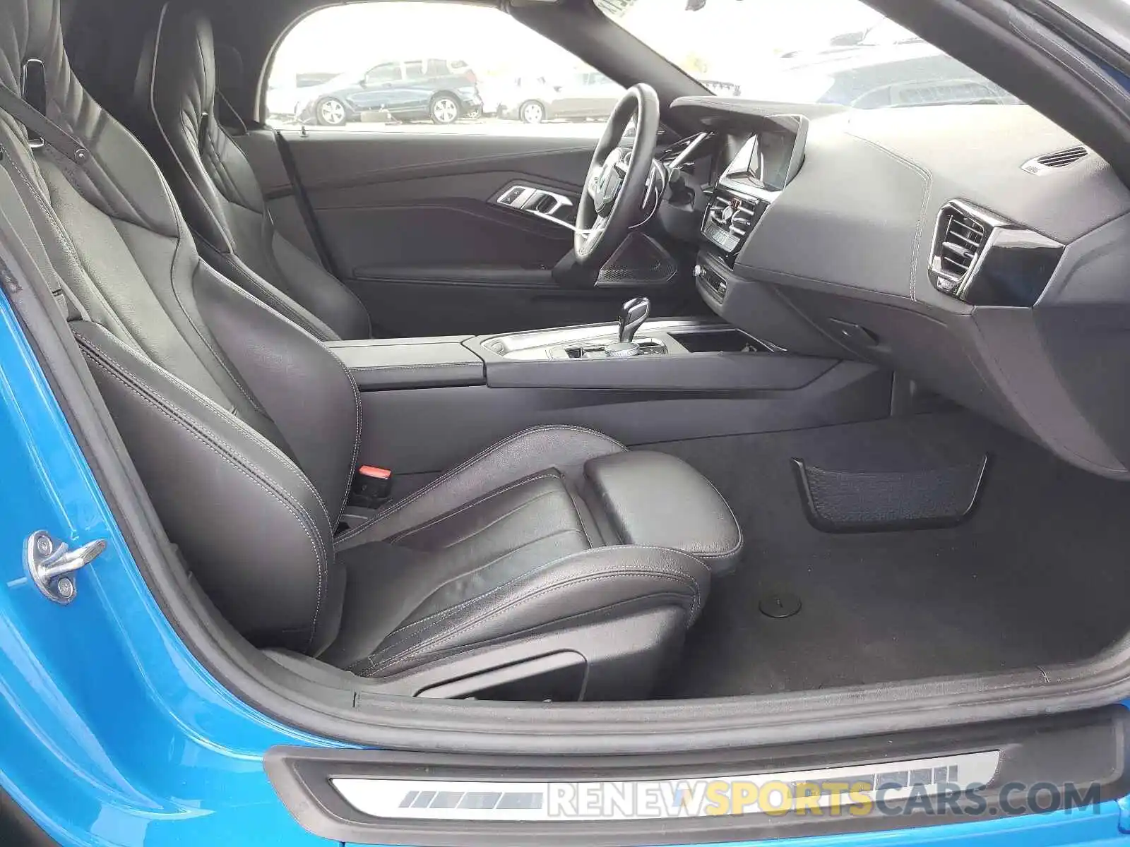 5 Photograph of a damaged car WBAHF3C55KWW40535 BMW Z4 2019