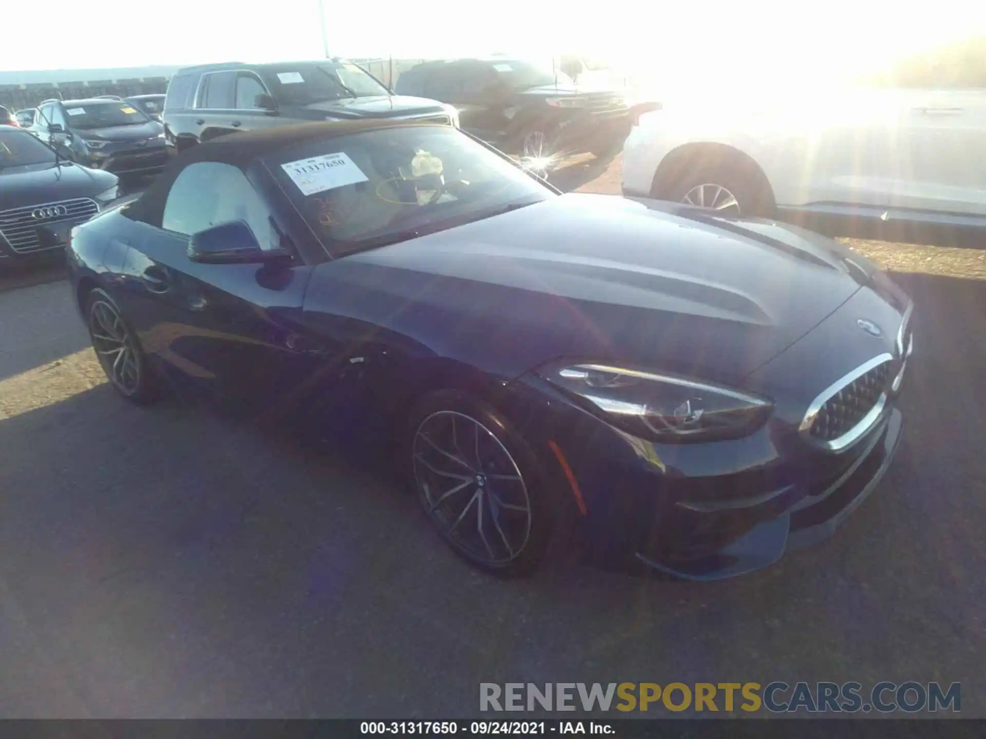 1 Photograph of a damaged car WBAHF3C55KWW46609 BMW Z4 2019