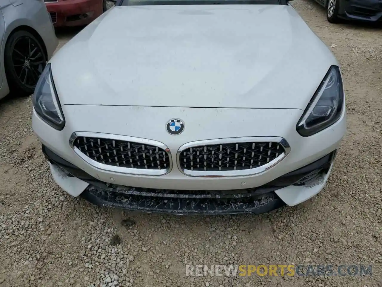 7 Photograph of a damaged car WBAHF3C58KWW46202 BMW Z4 2019