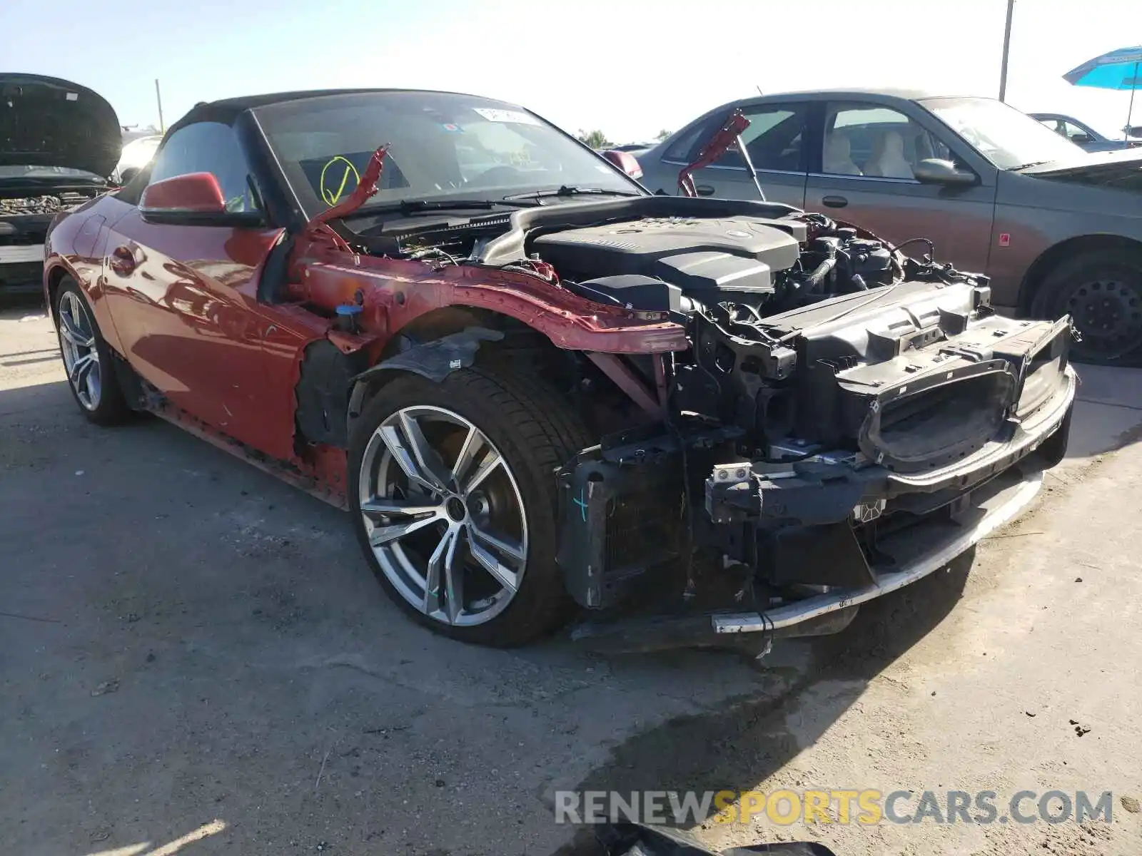 1 Photograph of a damaged car WBAHF3C59KWW30154 BMW Z4 2019