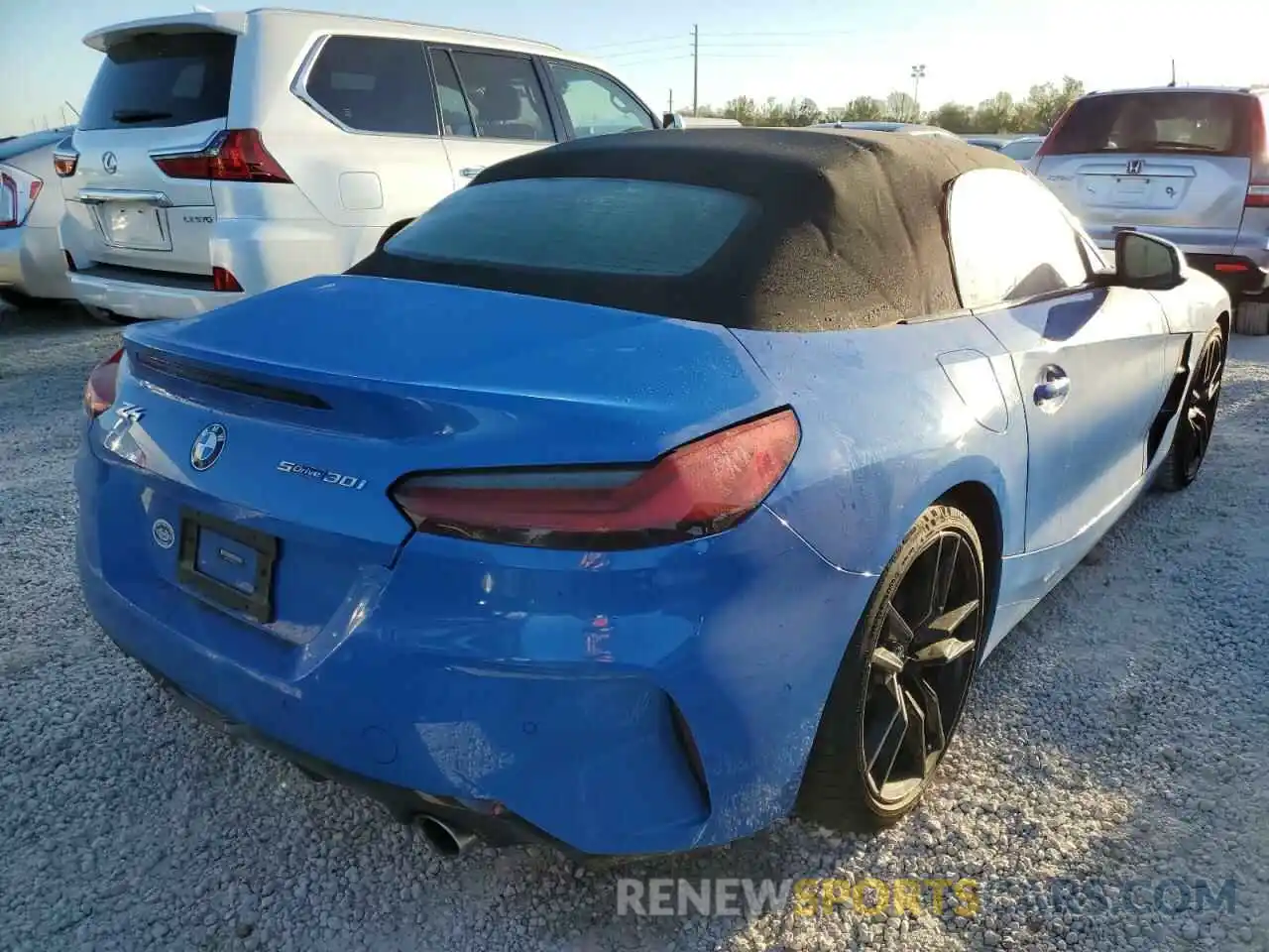 4 Photograph of a damaged car WBAHF3C59KWW46158 BMW Z4 2019