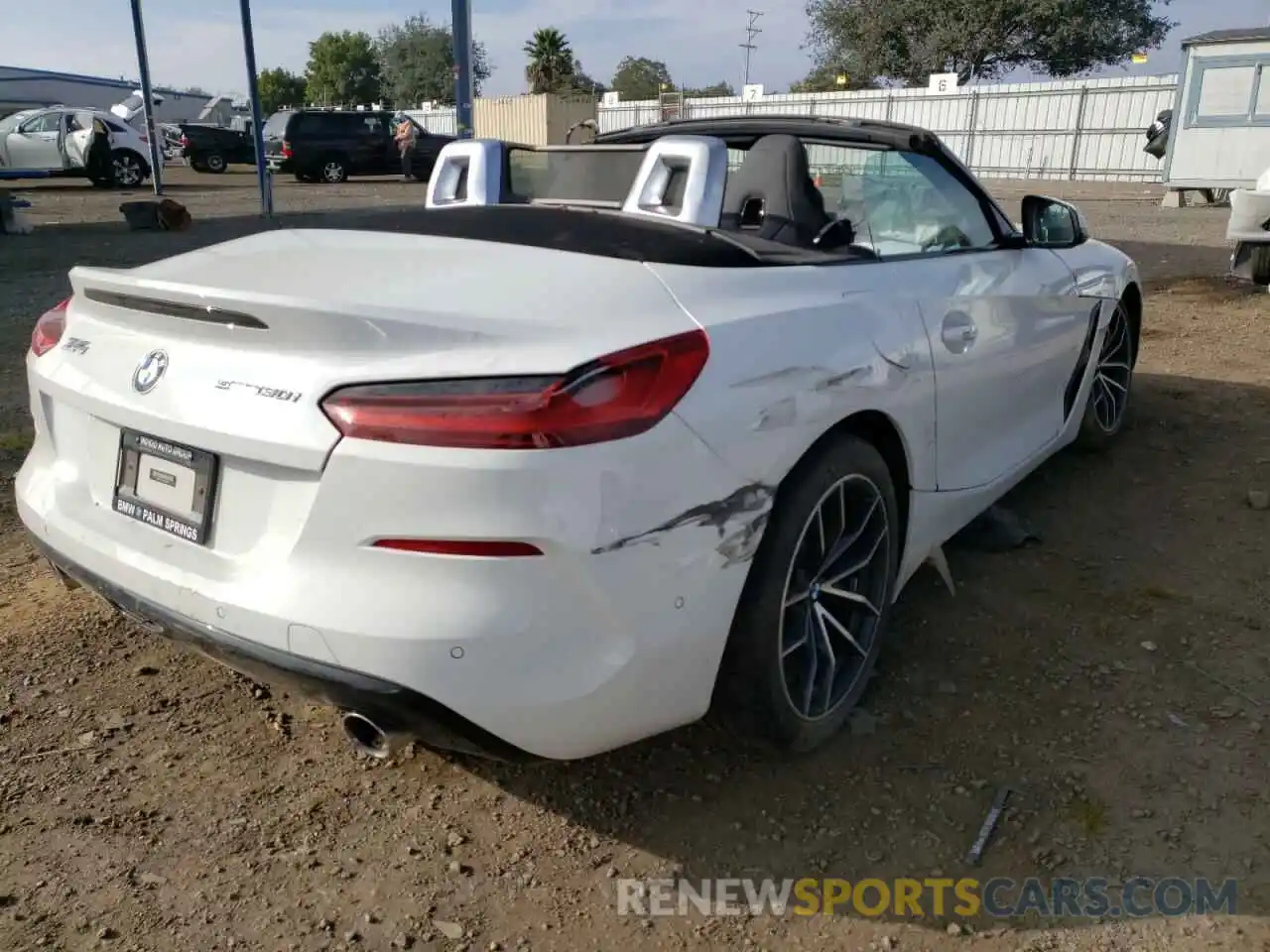 4 Photograph of a damaged car WBAHF3C00LWW78924 BMW Z4 2020