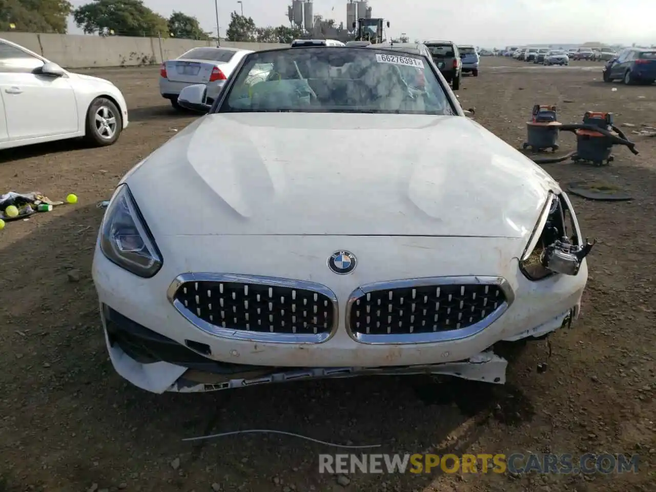 9 Photograph of a damaged car WBAHF3C00LWW78924 BMW Z4 2020