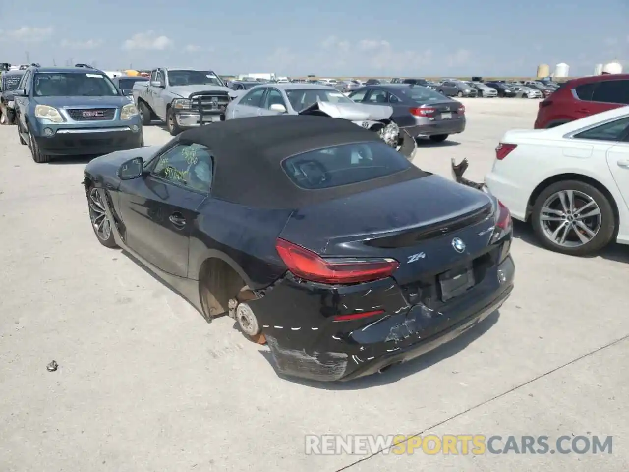 3 Photograph of a damaged car WBAHF3C01LWW57449 BMW Z4 2020