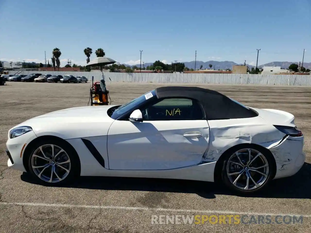 9 Photograph of a damaged car WBAHF3C04LWW73385 BMW Z4 2020