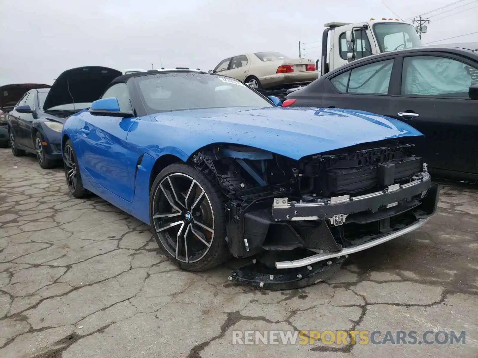 1 Photograph of a damaged car WBAHF3C05LWW60323 BMW Z4 2020