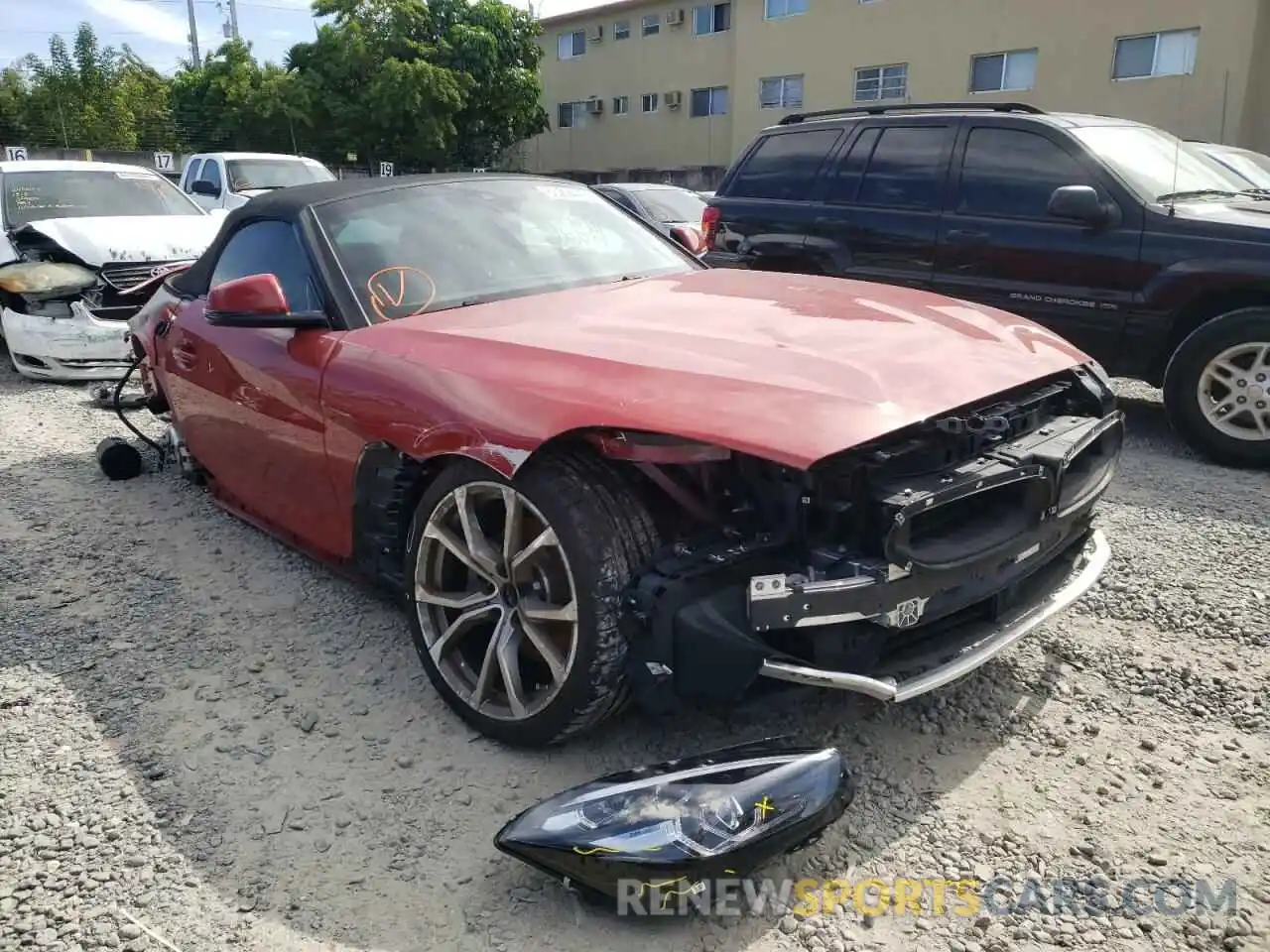 1 Photograph of a damaged car WBAHF3C09LWW61815 BMW Z4 2020