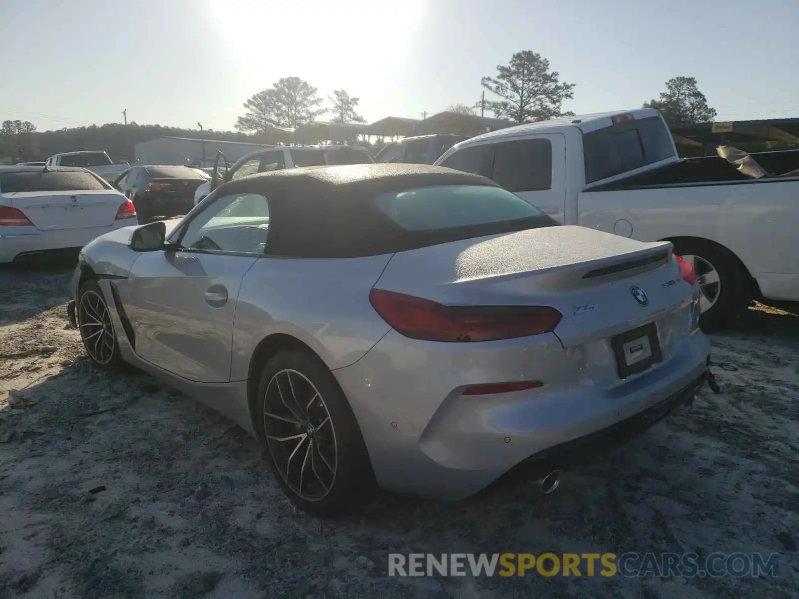 3 Photograph of a damaged car WBAHF3C0XLWW70720 BMW Z4 2020