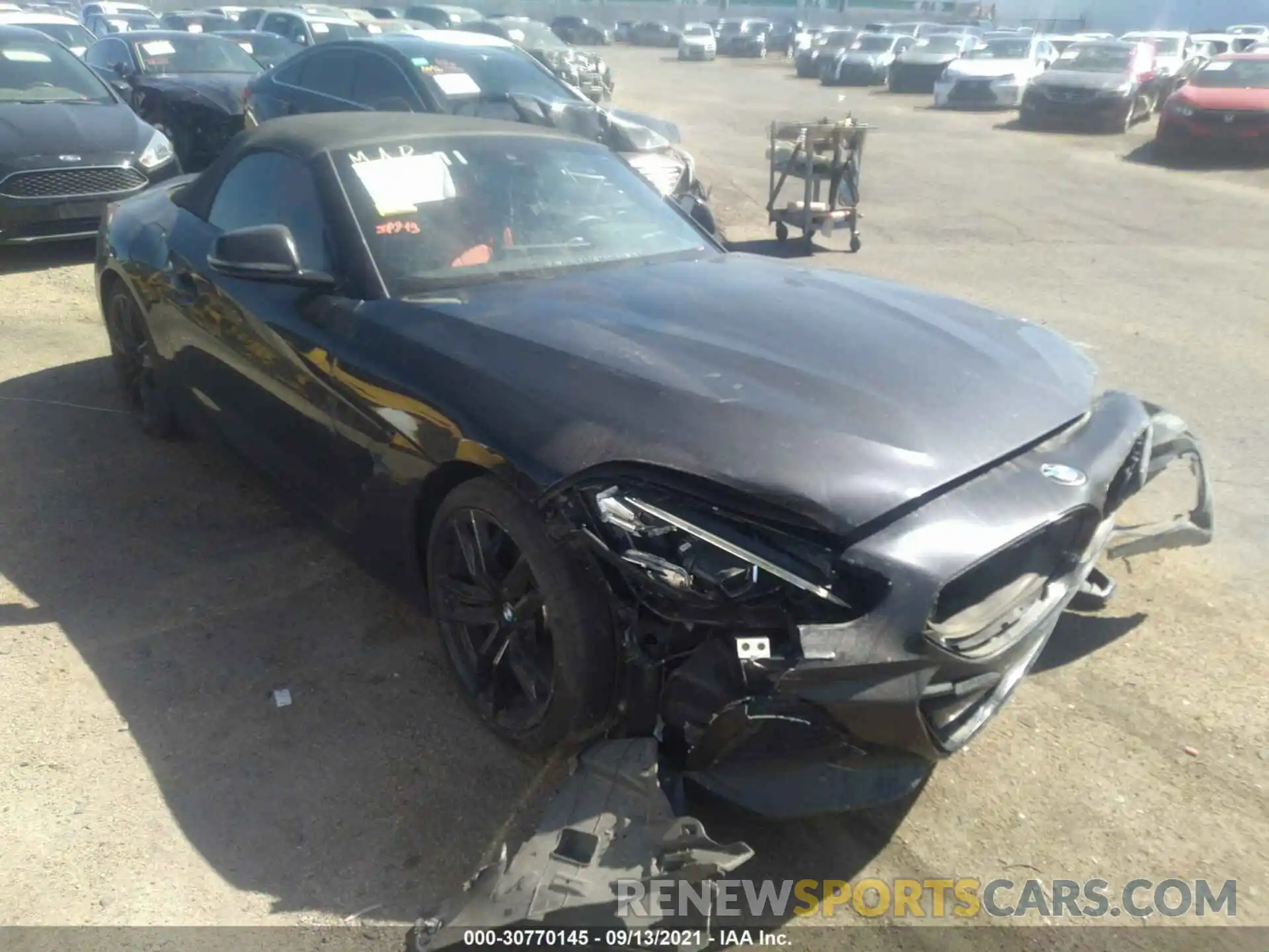 1 Photograph of a damaged car WBAHF9C01LWW54960 BMW Z4 2020