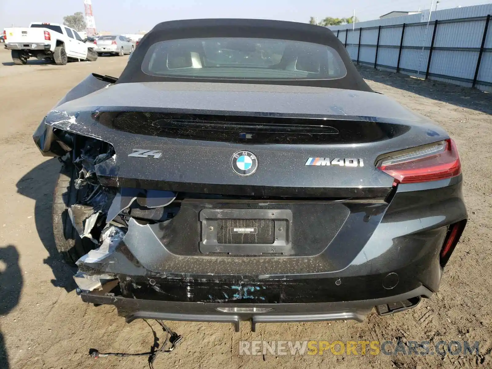 6 Photograph of a damaged car WBAHF9C01LWW57261 BMW Z4 2020