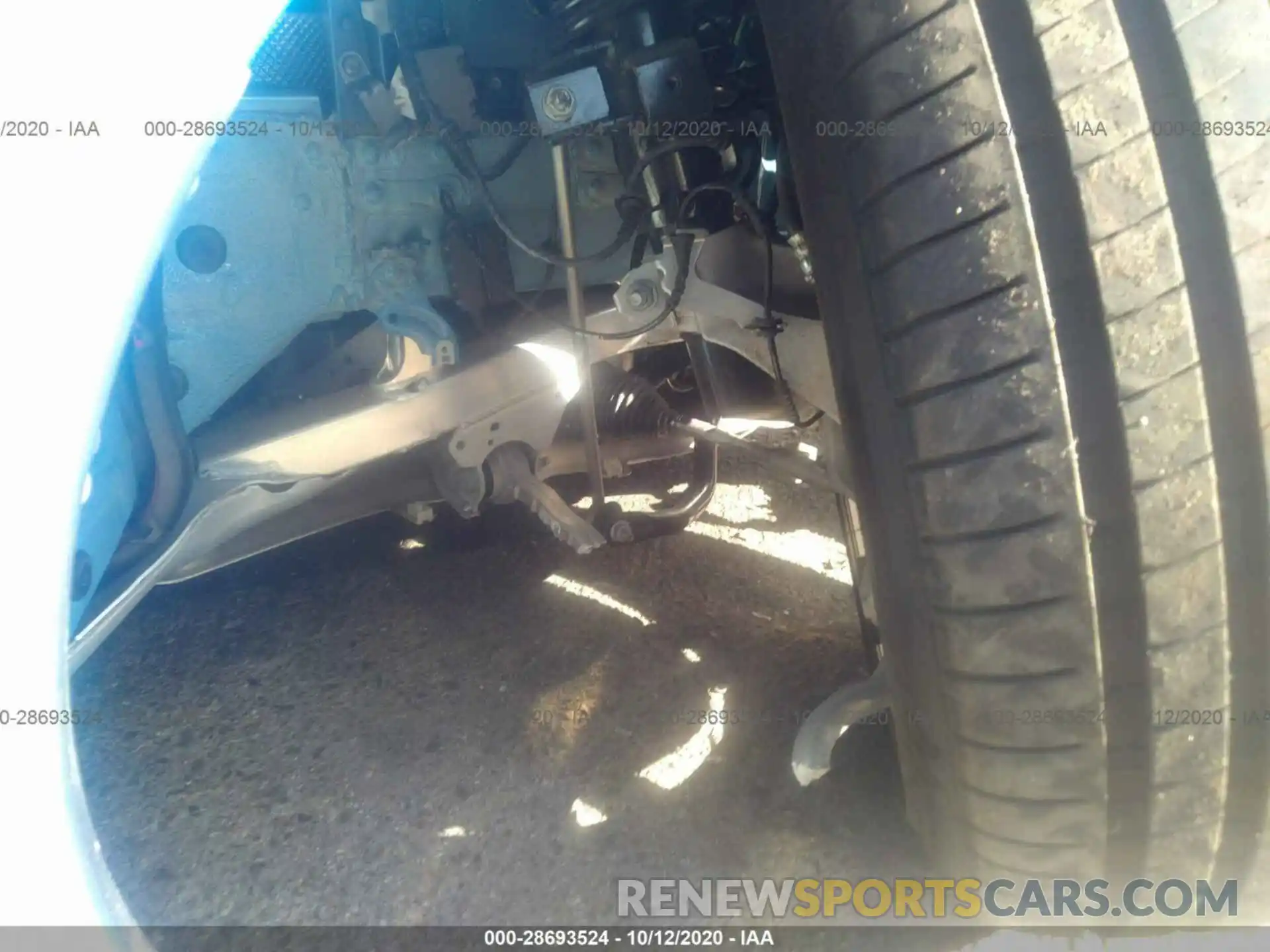 6 Photograph of a damaged car WBAHF9C02LWW39514 BMW Z4 2020
