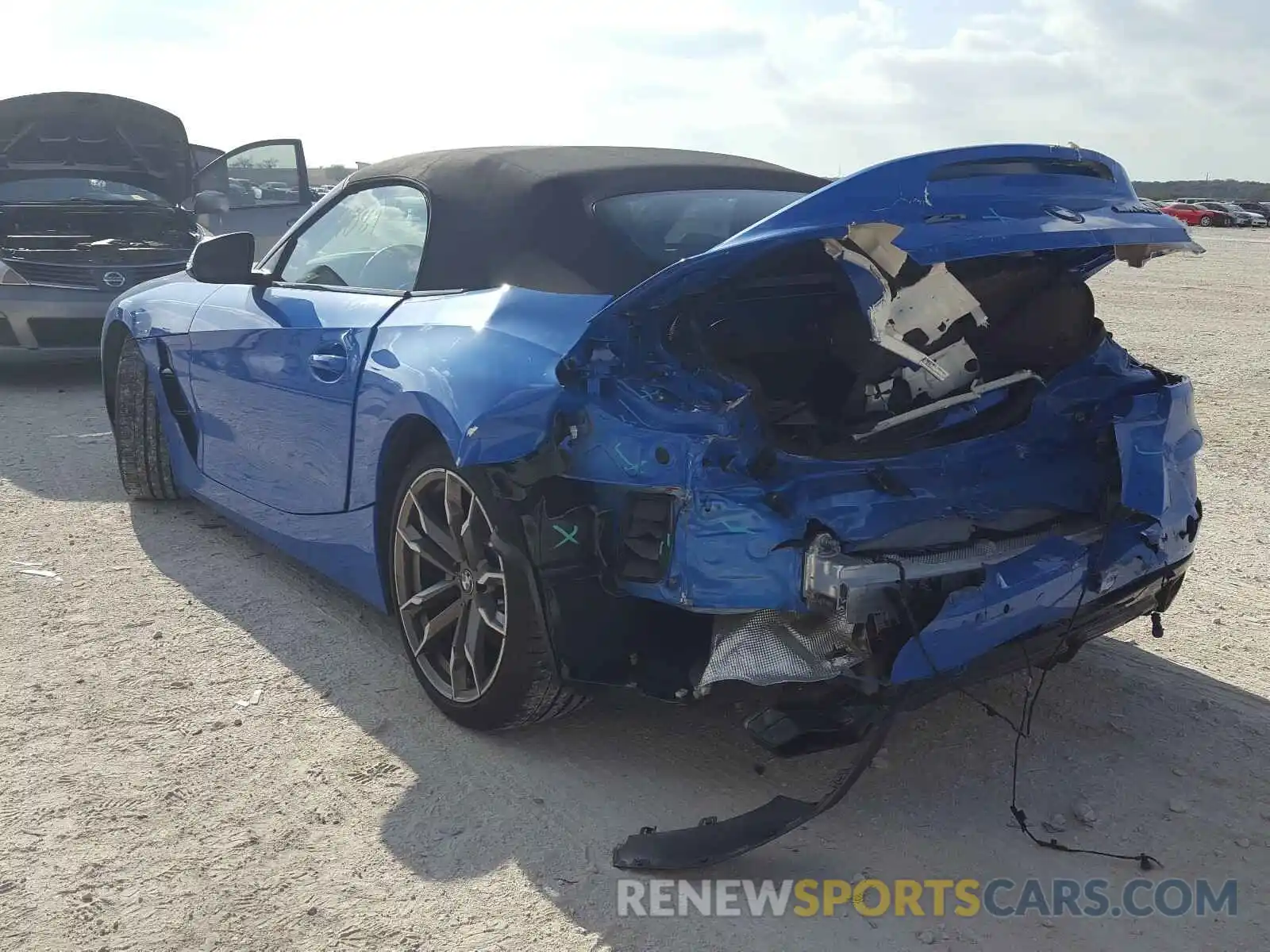 3 Фотография поврежденного автомобиля WBAHF9C04LWW56511 BMW Z4 2020