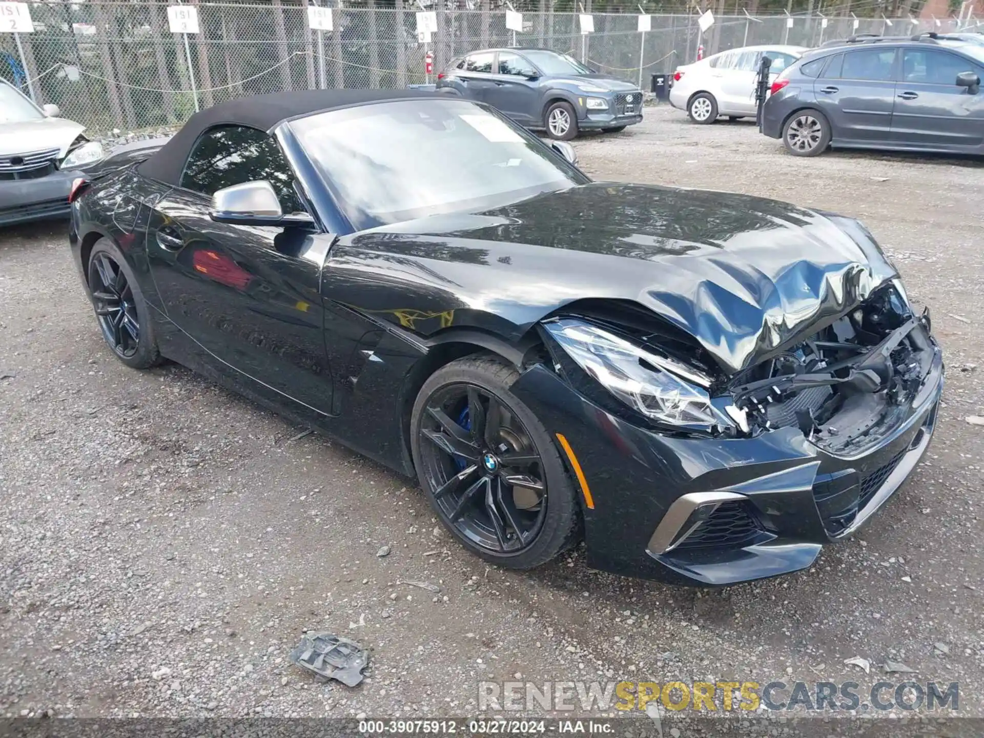 1 Photograph of a damaged car WBAHF9C09LWW53670 BMW Z4 2020