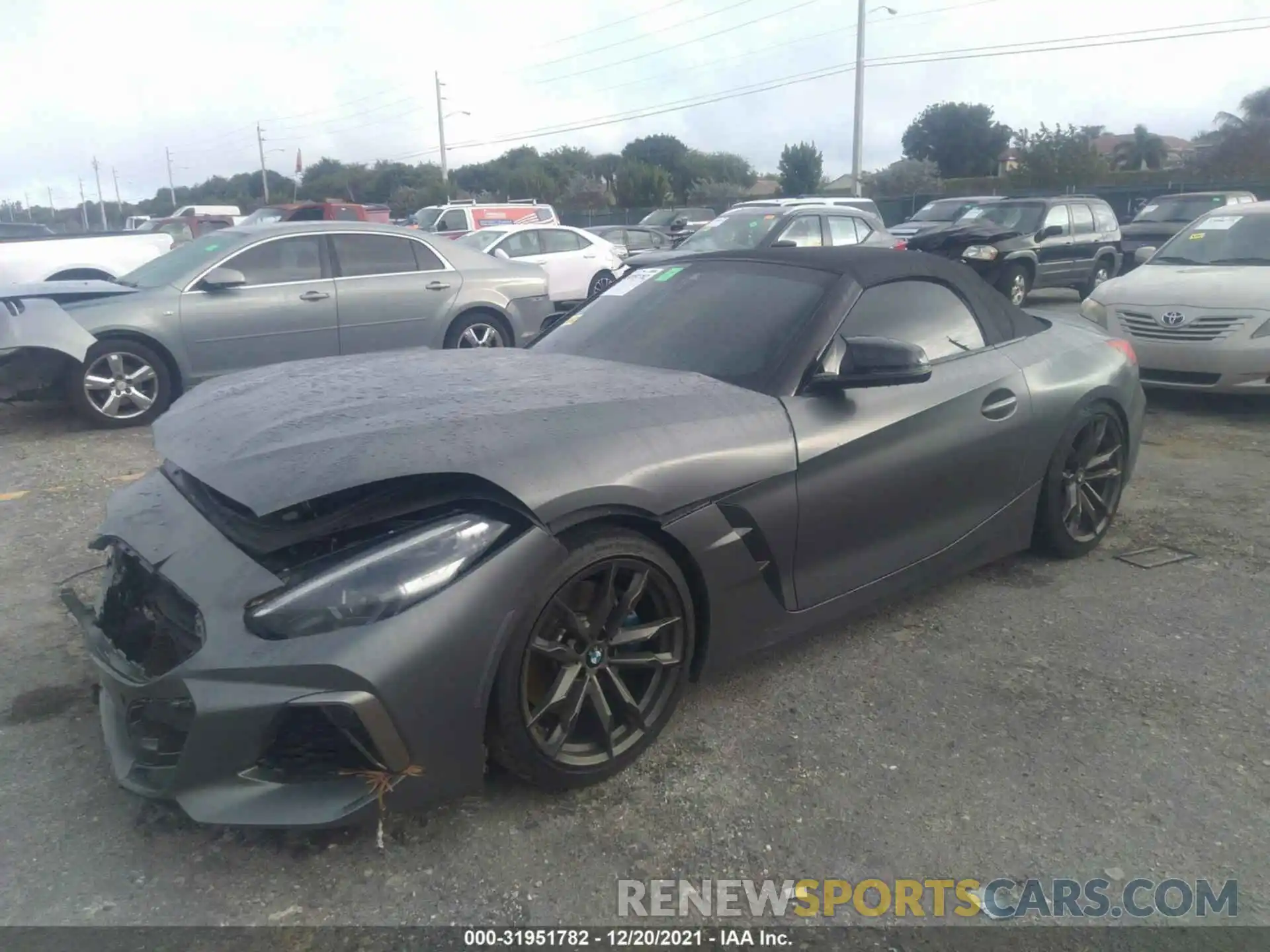 2 Photograph of a damaged car WBAHF9C0XLWW73636 BMW Z4 2020