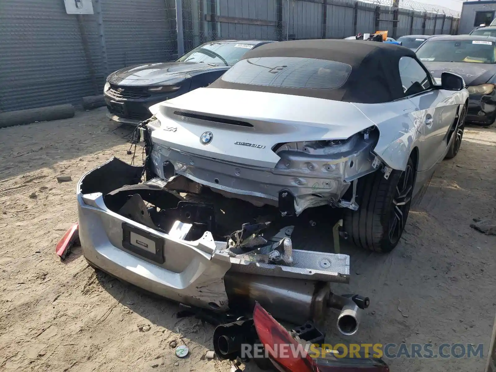 4 Photograph of a damaged car WBAHF3C04MWX12011 BMW Z4 2021