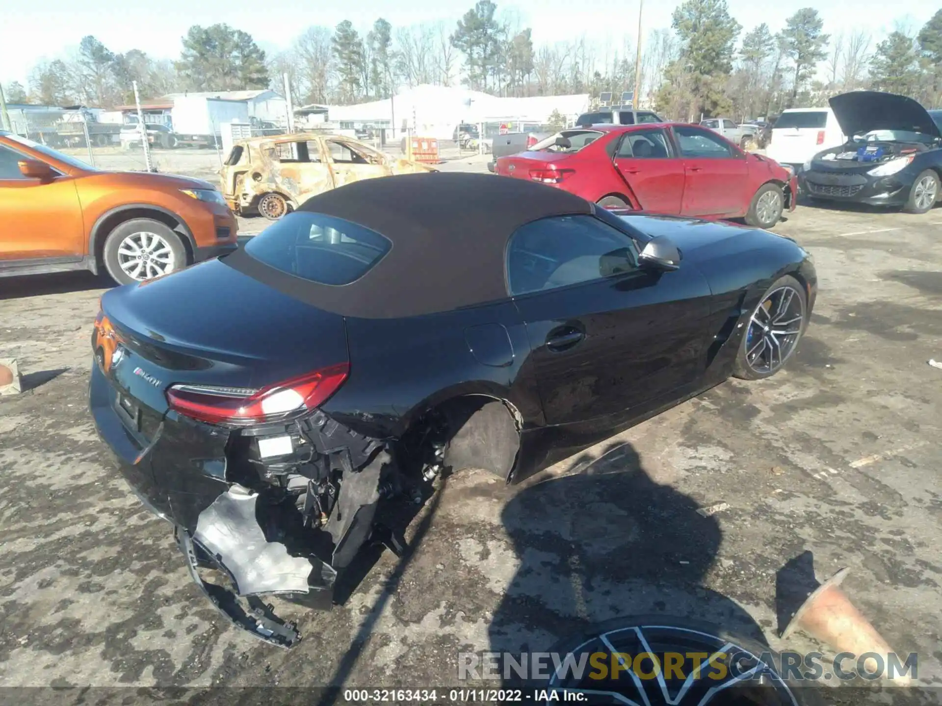 4 Photograph of a damaged car WBAHF9C05MWX17995 BMW Z4 2021