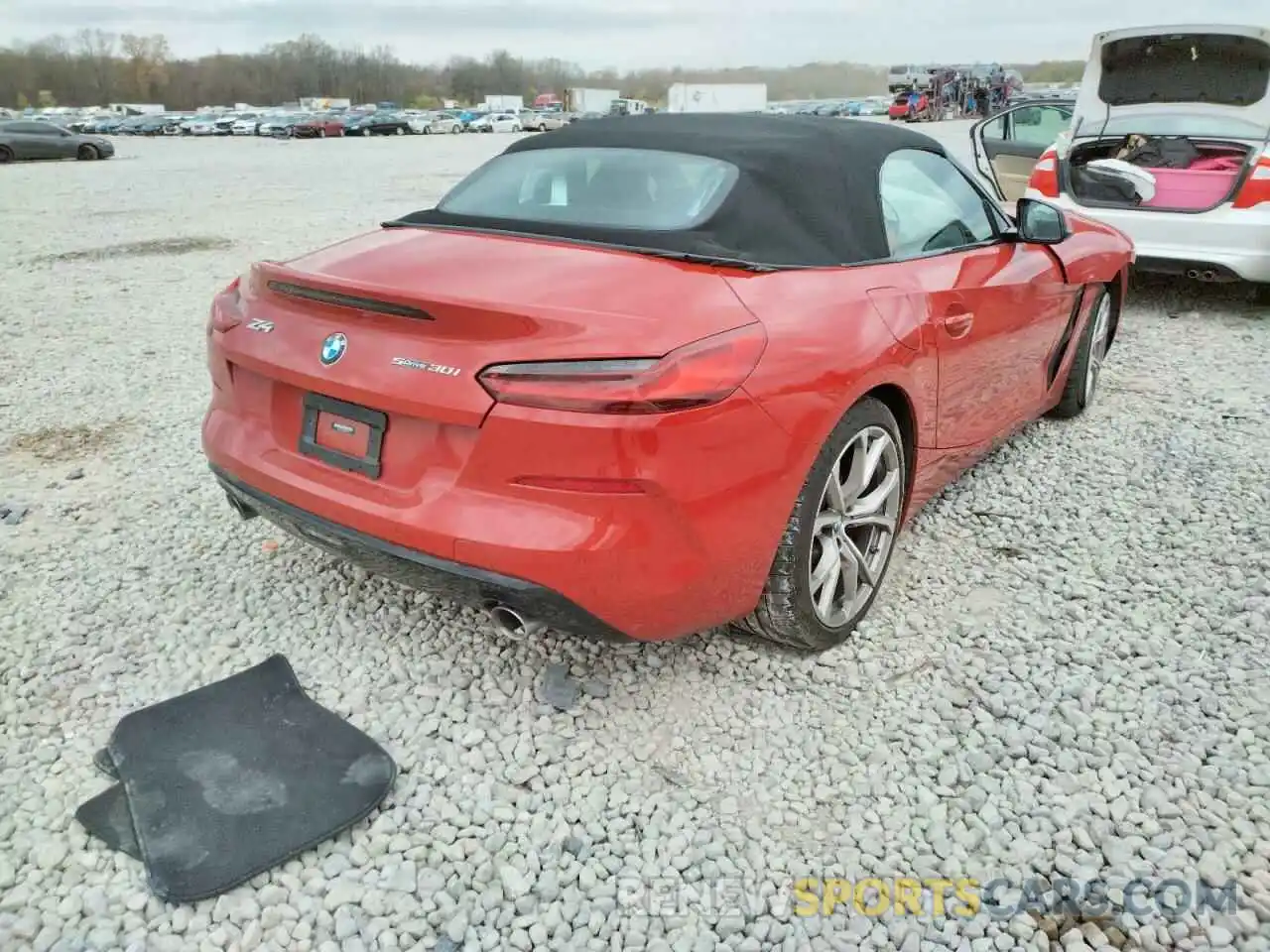 4 Фотография поврежденного автомобиля WBAHF3C00NWX38526 BMW Z4 2022