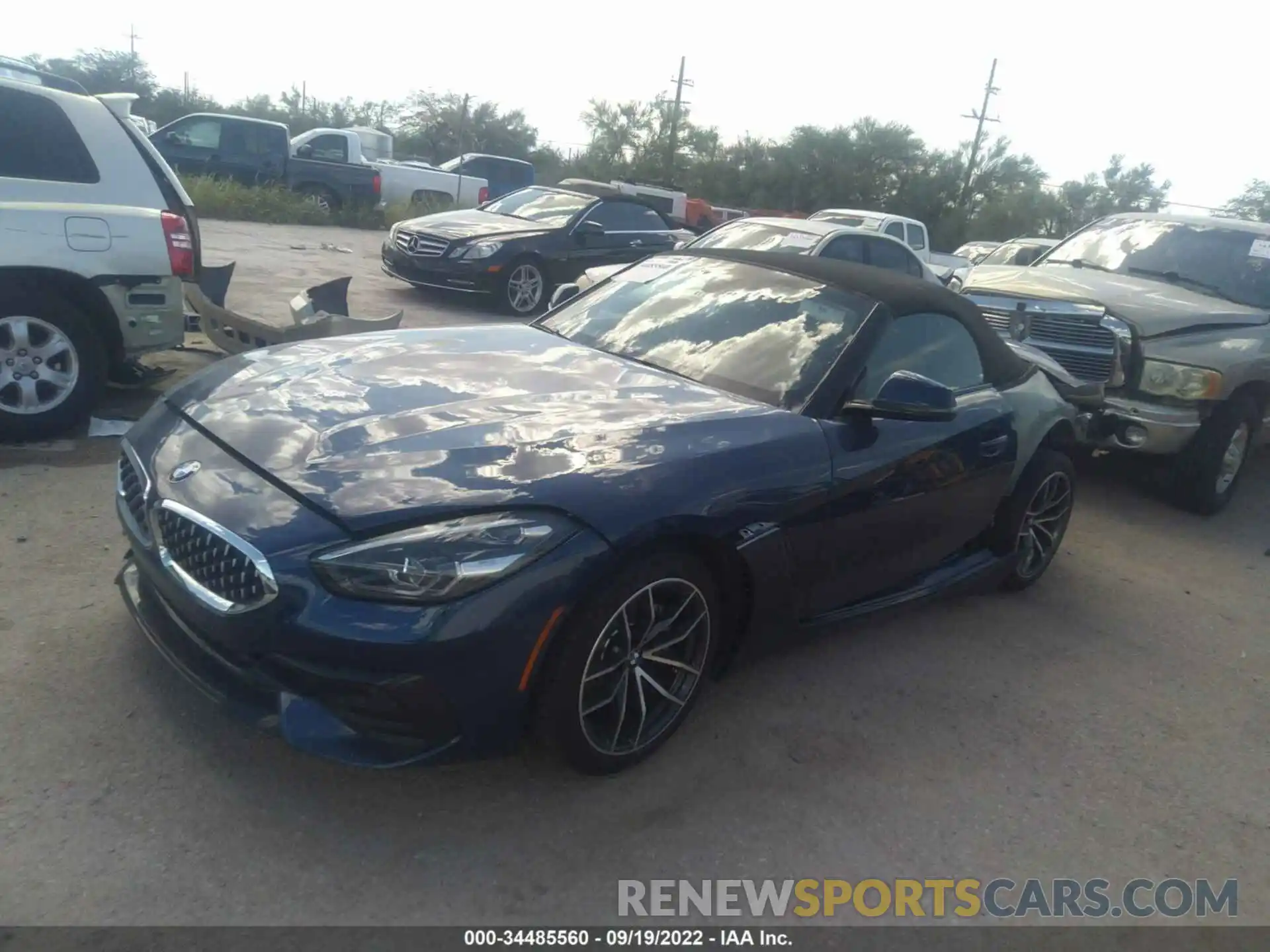 2 Photograph of a damaged car WBAHF3C01NWX51348 BMW Z4 2022