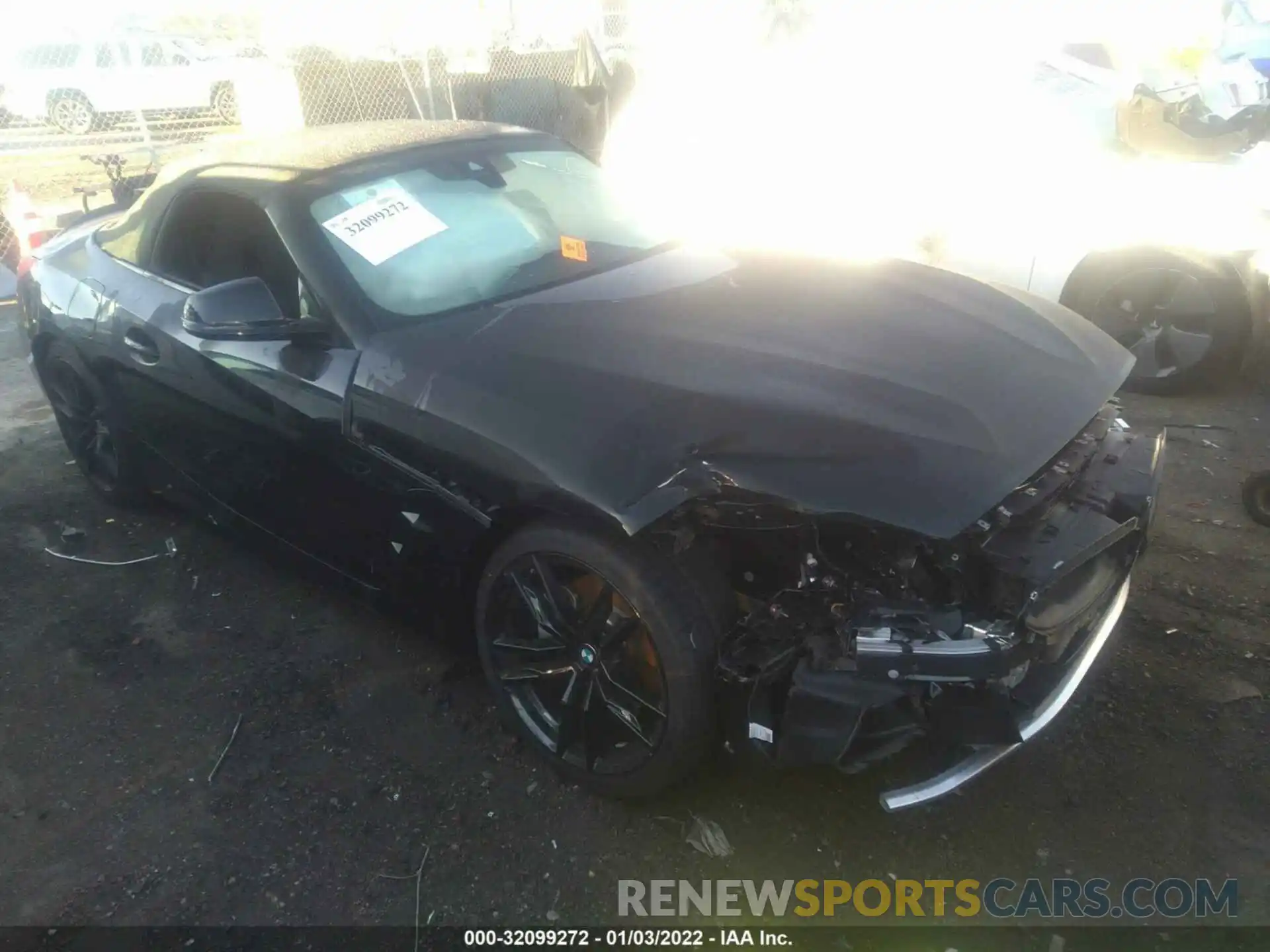 1 Photograph of a damaged car WBAHF3C06NWX38420 BMW Z4 2022