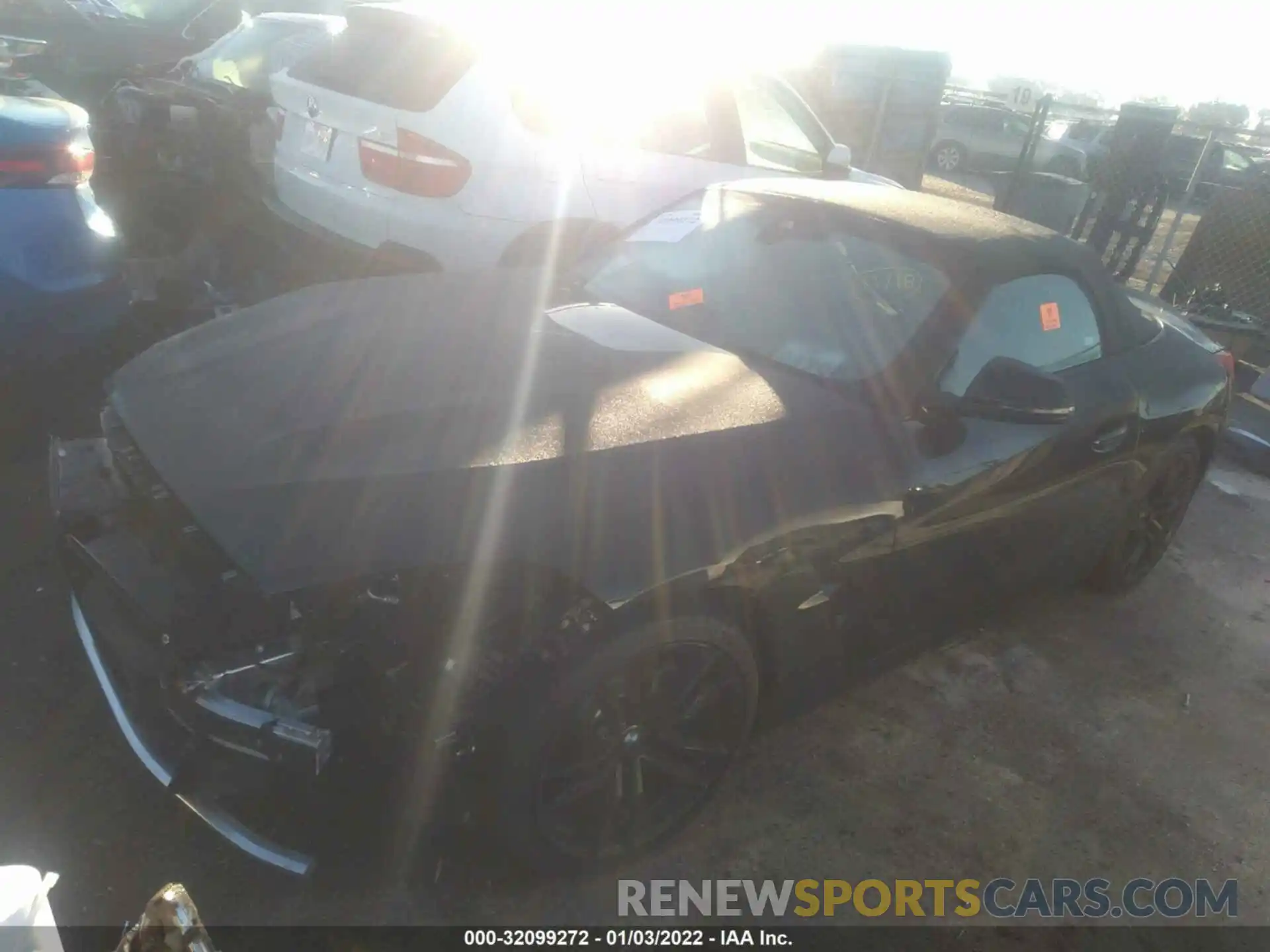 2 Photograph of a damaged car WBAHF3C06NWX38420 BMW Z4 2022