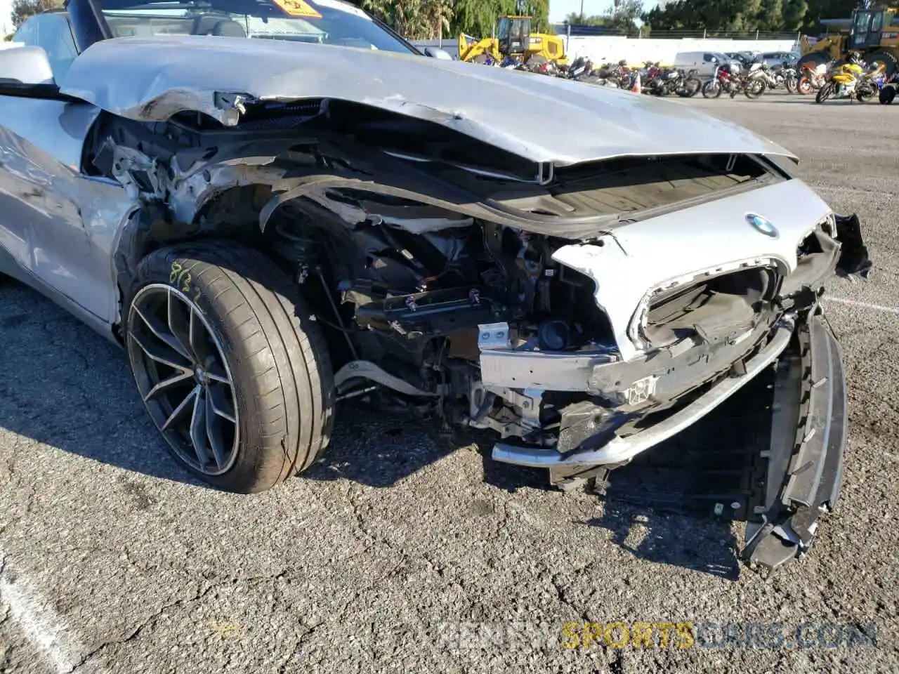 9 Photograph of a damaged car WBAHF3C08NWX42338 BMW Z4 2022