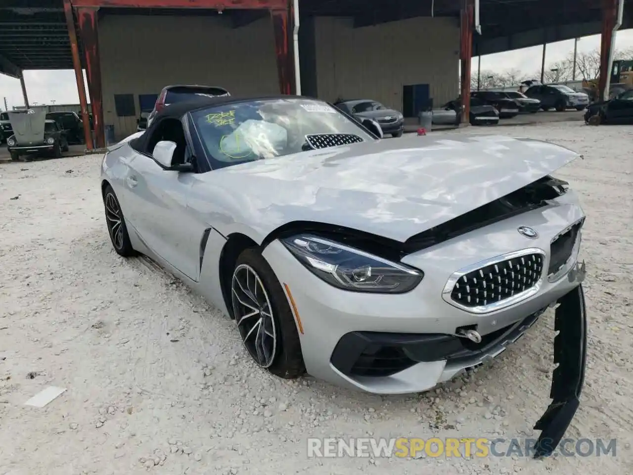 1 Photograph of a damaged car WBAHF3C0XNWX38131 BMW Z4 2022