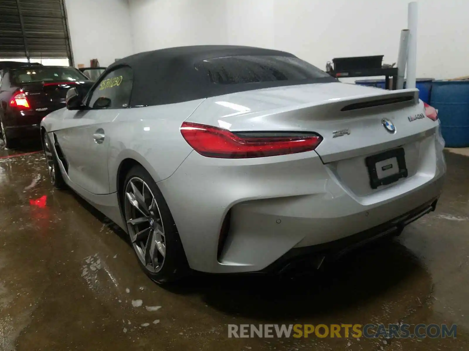 3 Photograph of a damaged car WBAHF9C02LWW46723 BMW Z4 M40I 2020