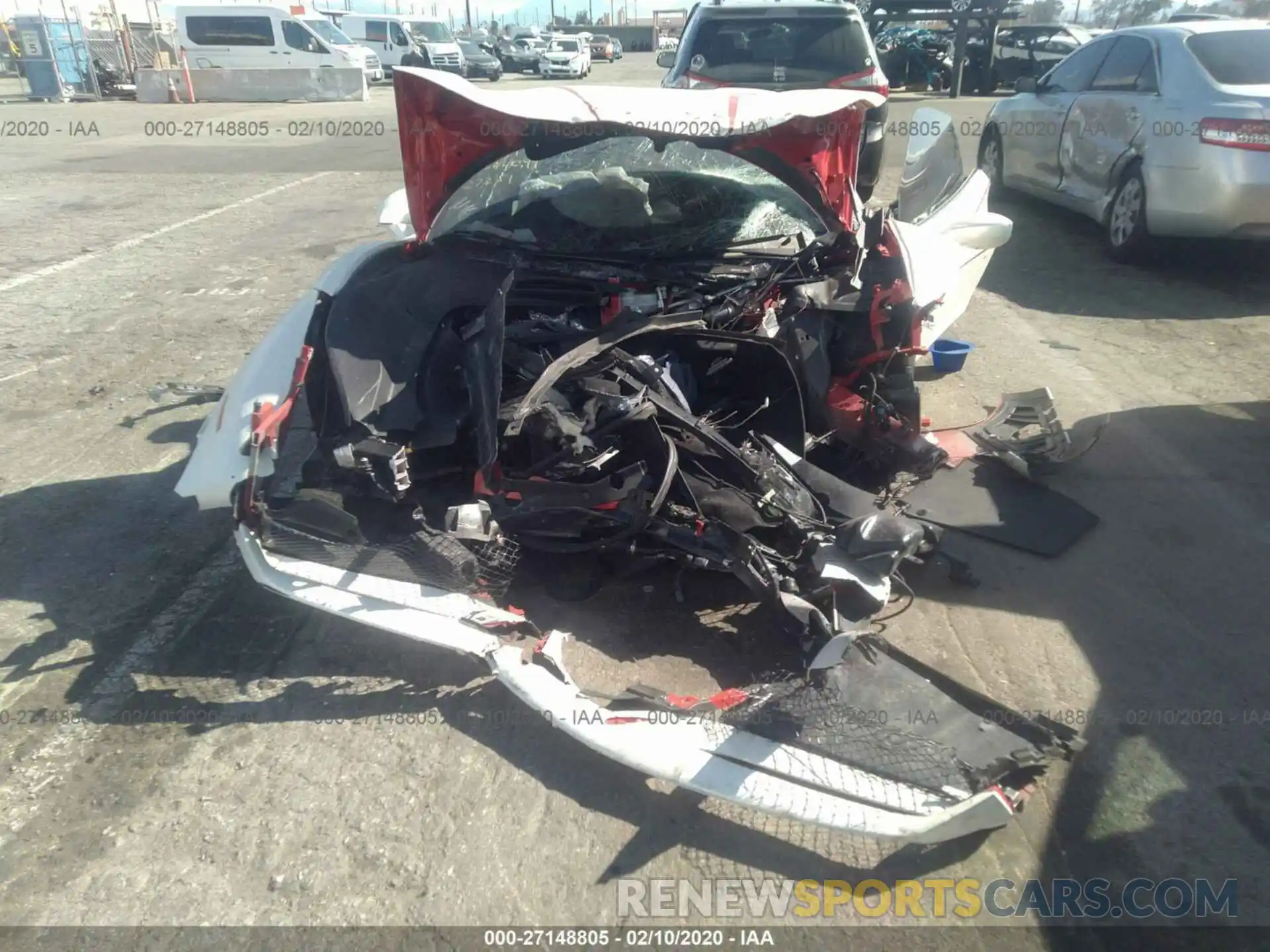 6 Photograph of a damaged car ZFF80AMA6K0239665 FERRARI 488 SPIDER 2019