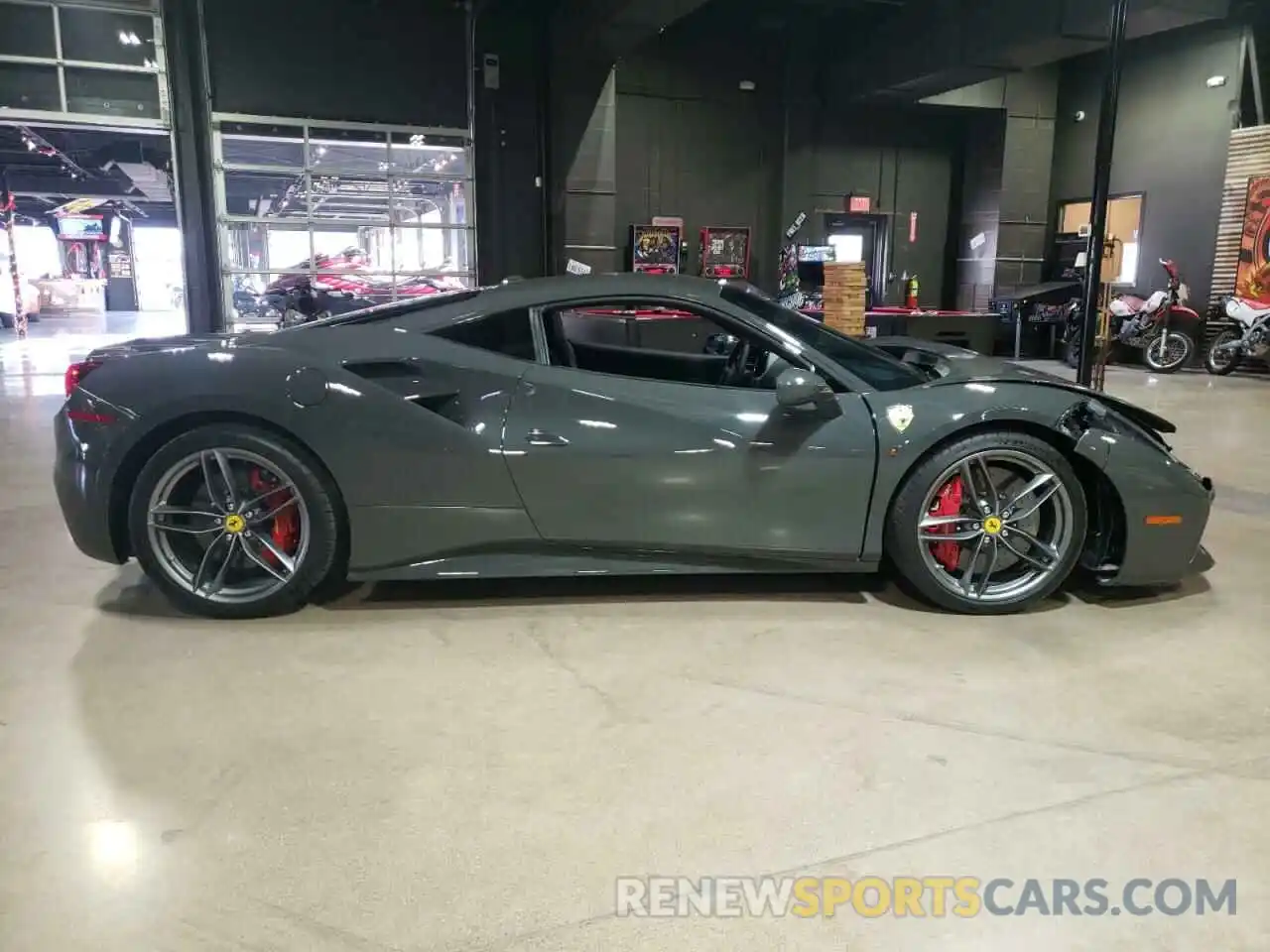 1 Photograph of a damaged car ZFF79ALA7K0245624 FERRARI ALL MODELS 2019