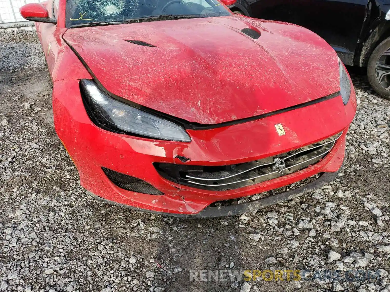 9 Photograph of a damaged car ZFF89FPAXK0238341 FERRARI ALL MODELS 2019