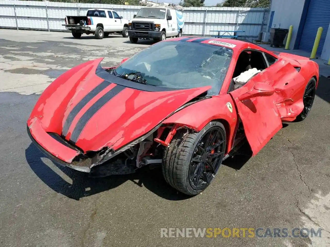 2 Photograph of a damaged car ZFF90HLAXK0241336 FERRARI ALL MODELS 2019