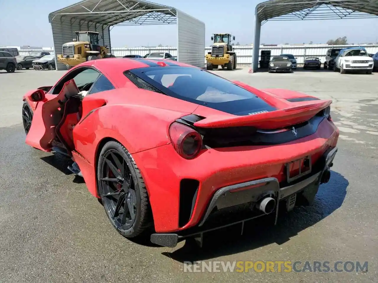 3 Photograph of a damaged car ZFF90HLAXK0241336 FERRARI ALL MODELS 2019