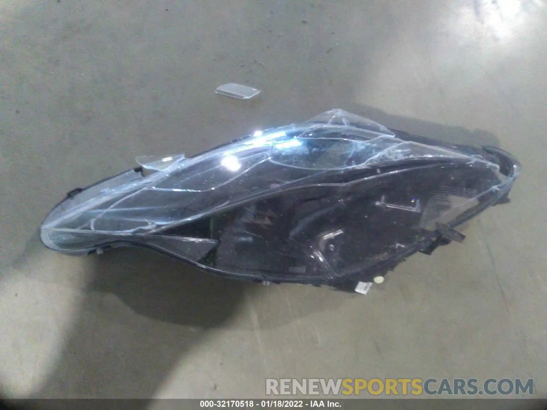 12 Photograph of a damaged car ZFF93LMA4M0263862 FERRARI F8 SPIDER 2021