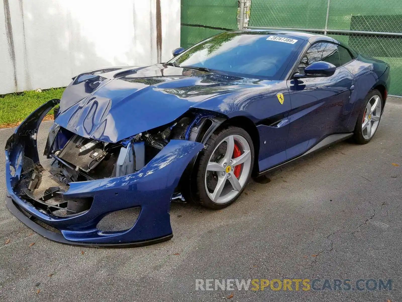 2 Photograph of a damaged car ZFF89FPA7K0241004 FERRARI PORTOFINO 2019